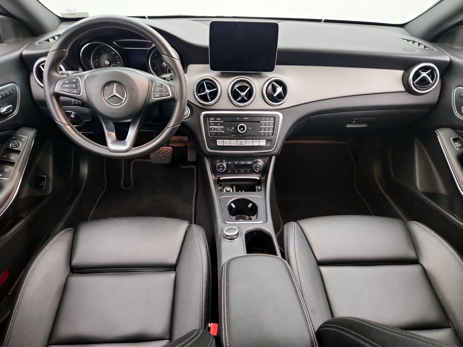 Thumbnail: 2018 Mercedes-Benz CLA - 9
