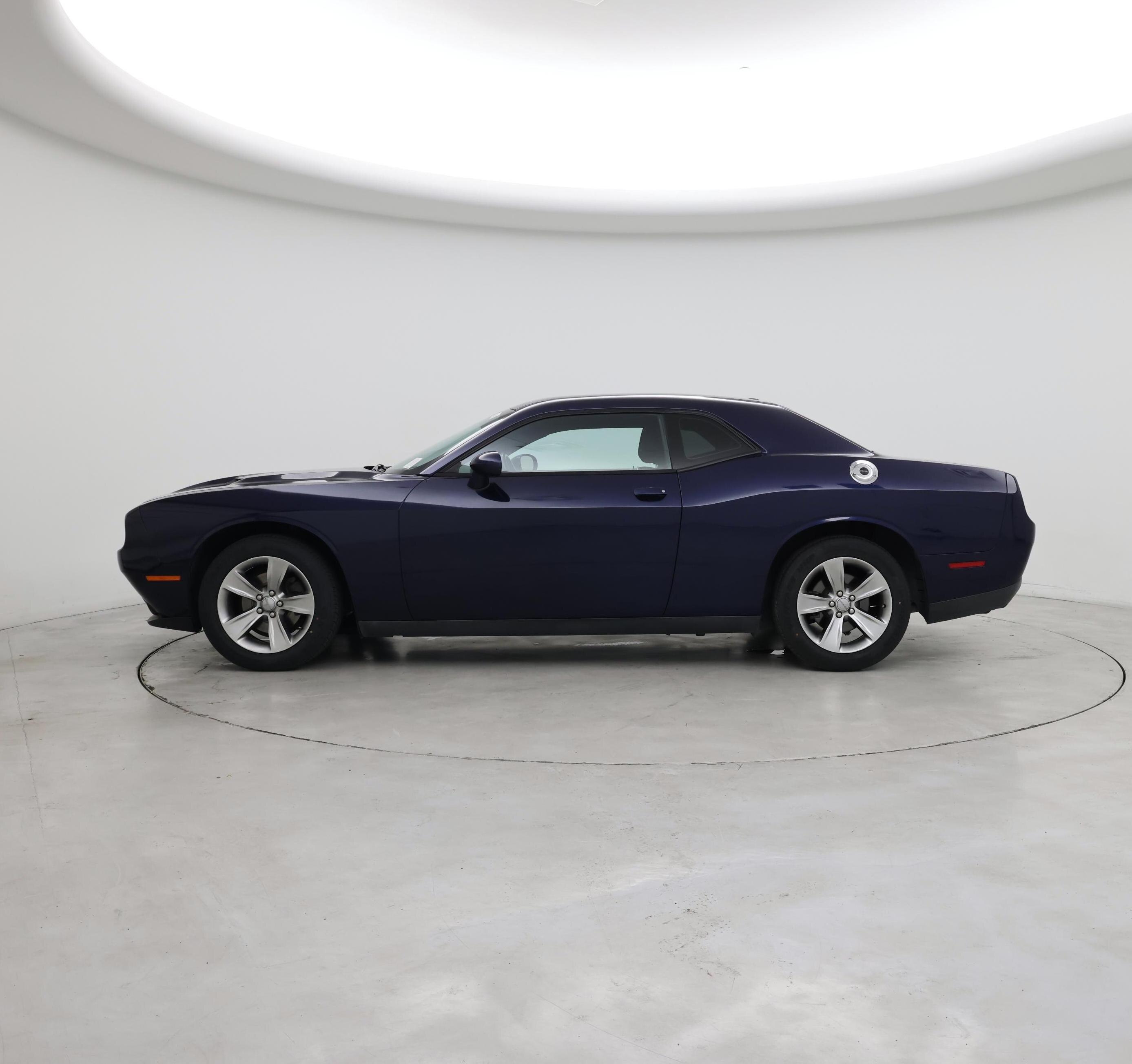 Thumbnail: 2015 Dodge Challenger - 3
