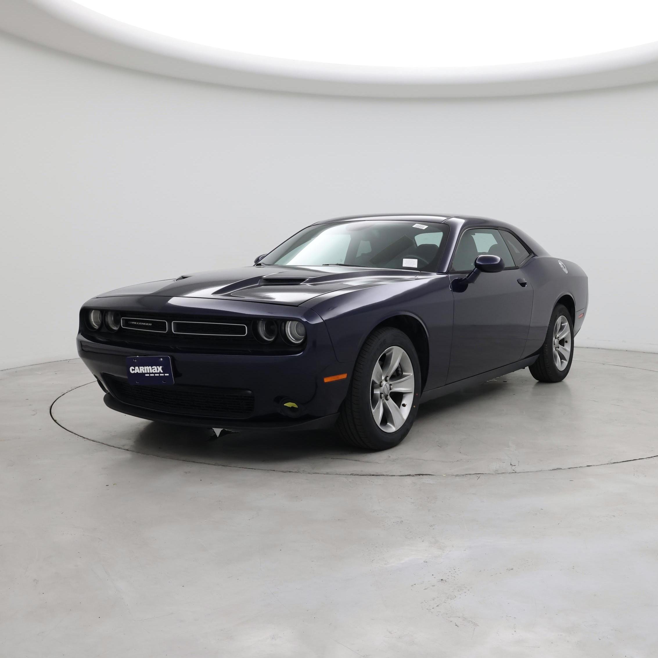 Thumbnail: 2015 Dodge Challenger - 4