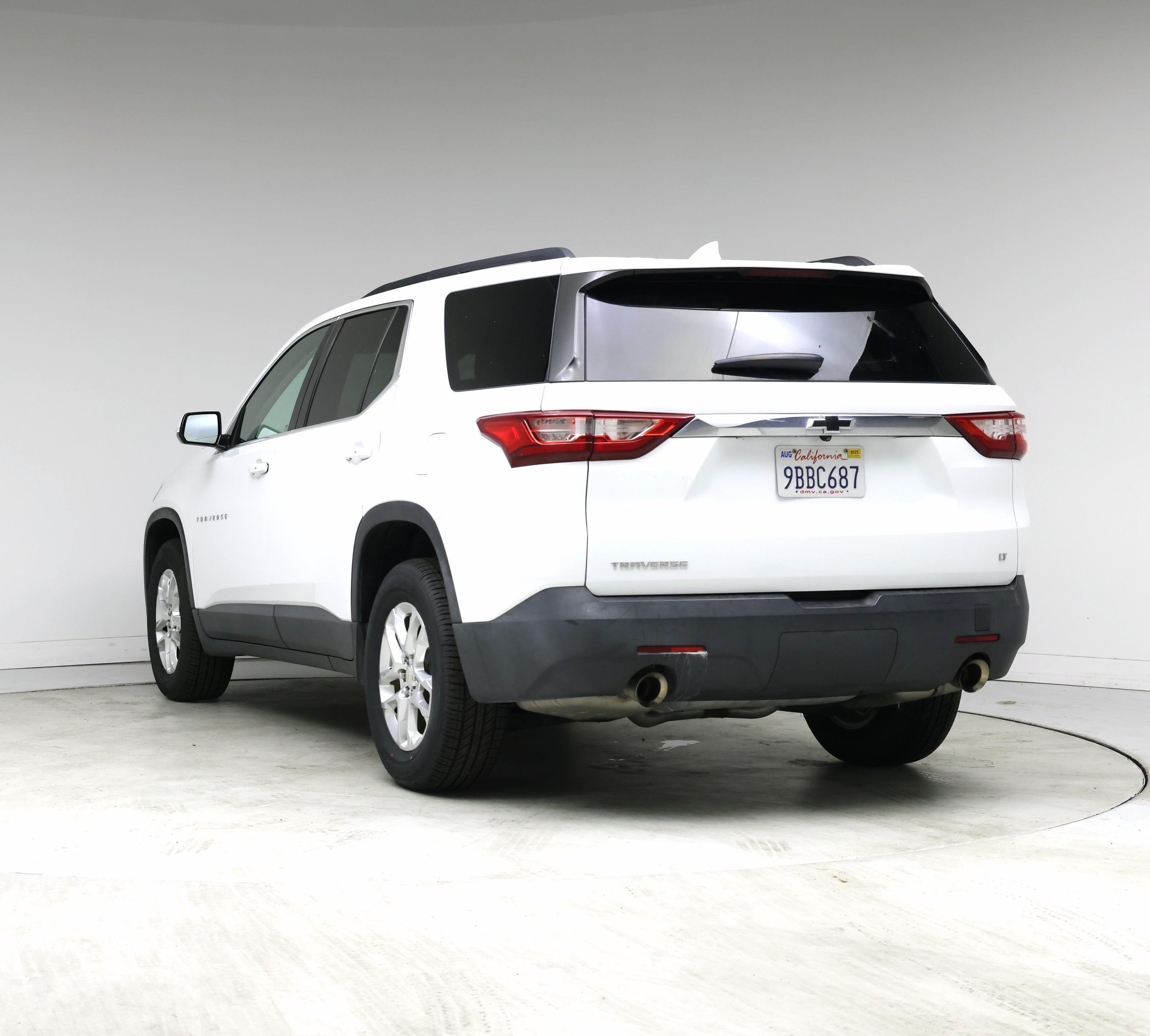 Thumbnail: 2019 Chevrolet Traverse - 2