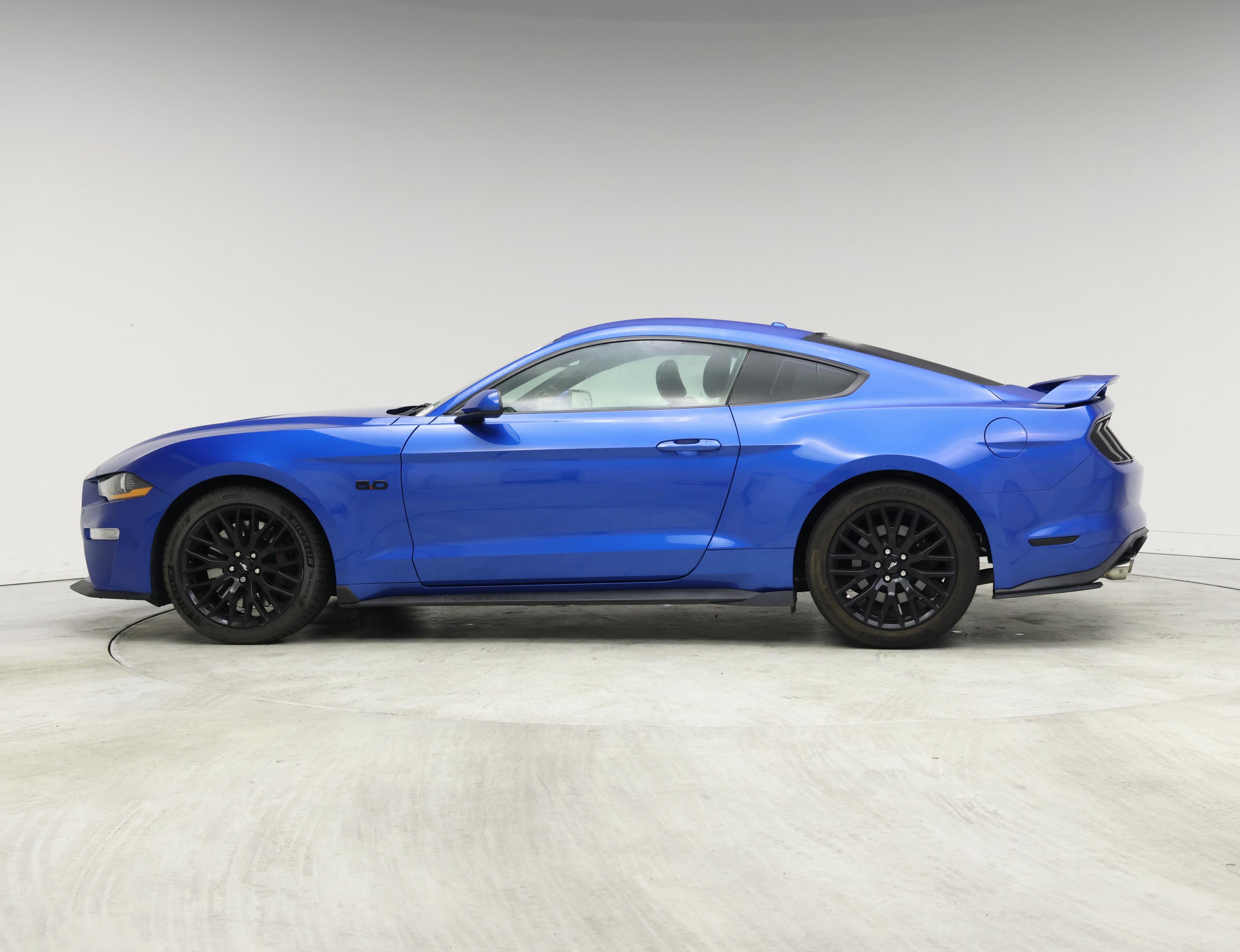 Thumbnail: 2020 Ford Mustang - 3