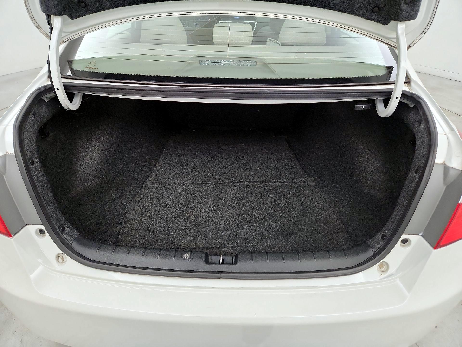 Thumbnail: 2013 Honda Accord - 20