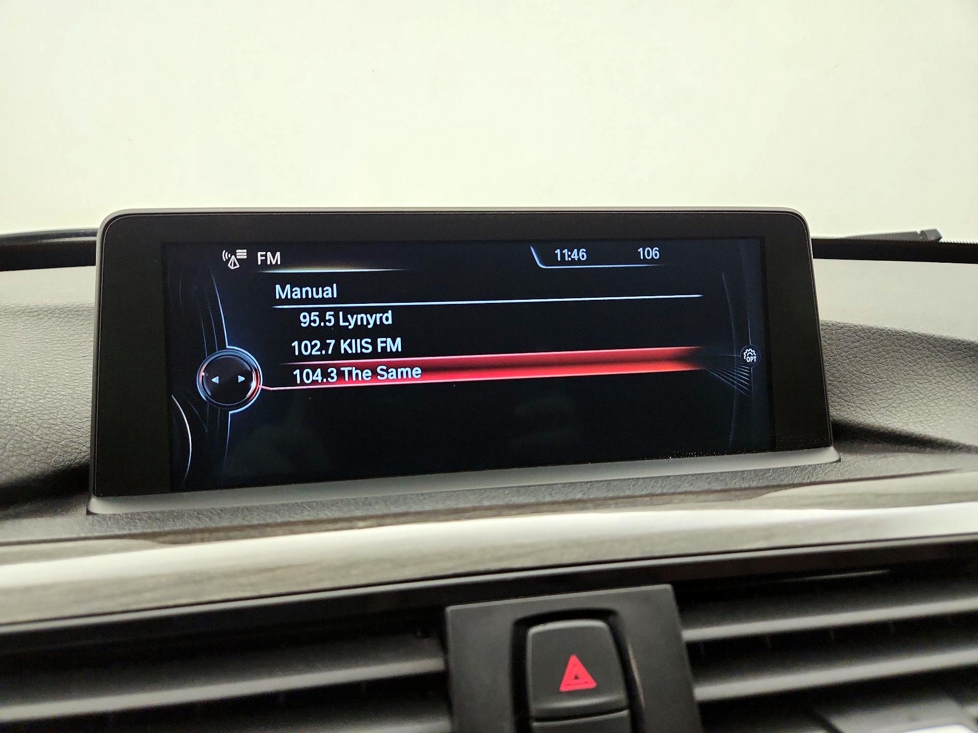 Thumbnail: 2015 BMW 3 Series - 16