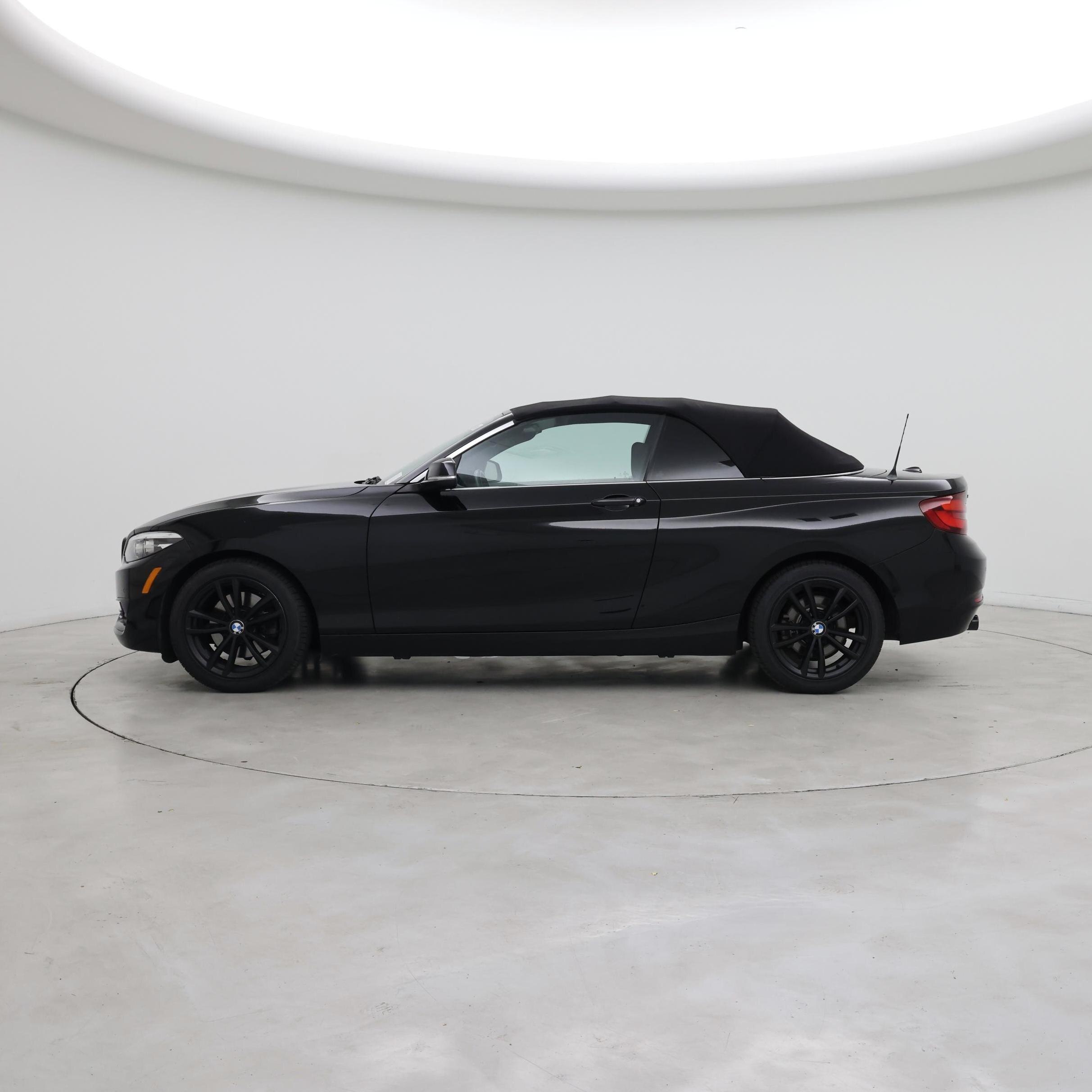 Thumbnail: 2020 BMW 2 Series - 3
