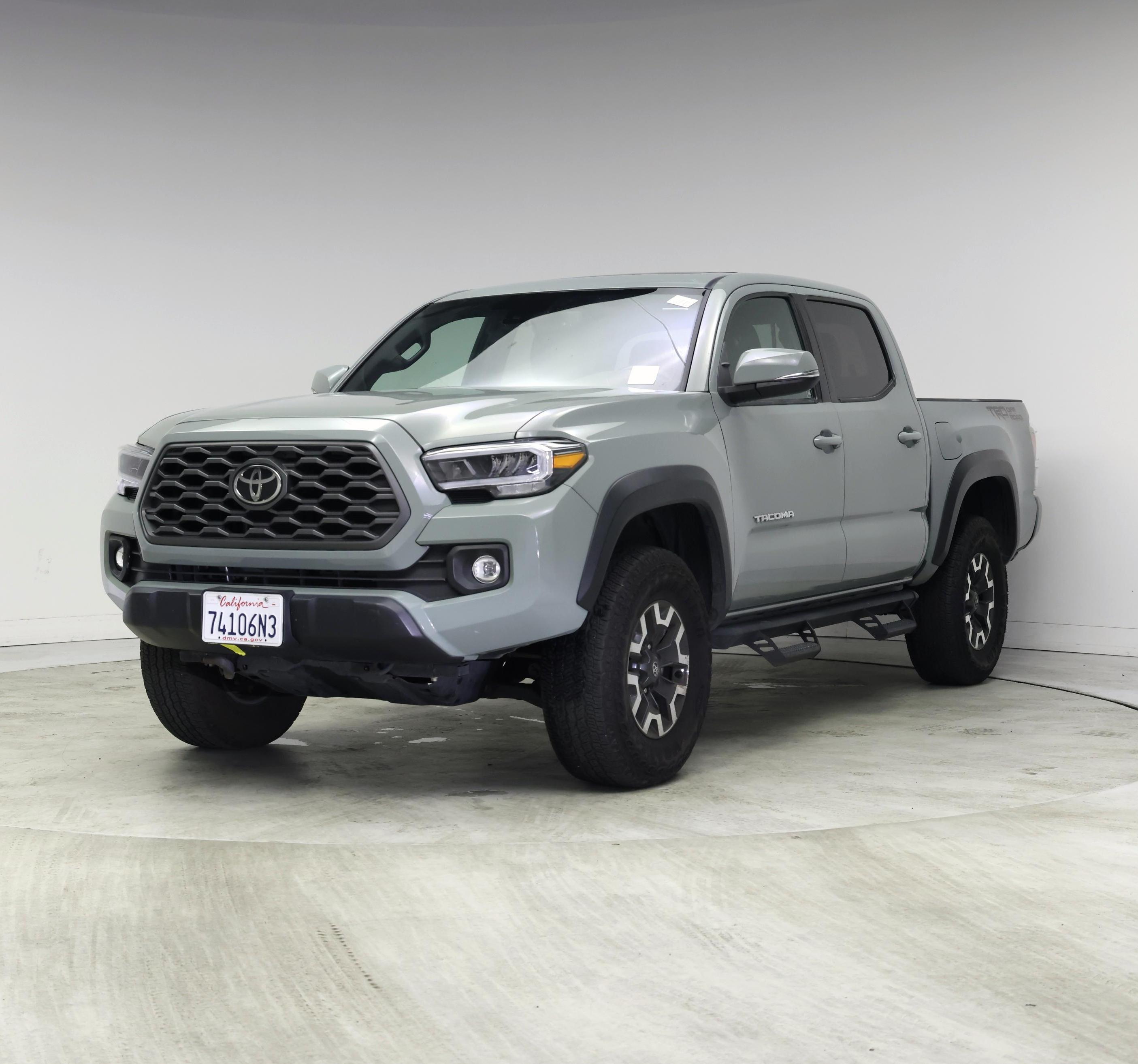 Thumbnail: 2022 Toyota Tacoma - 4