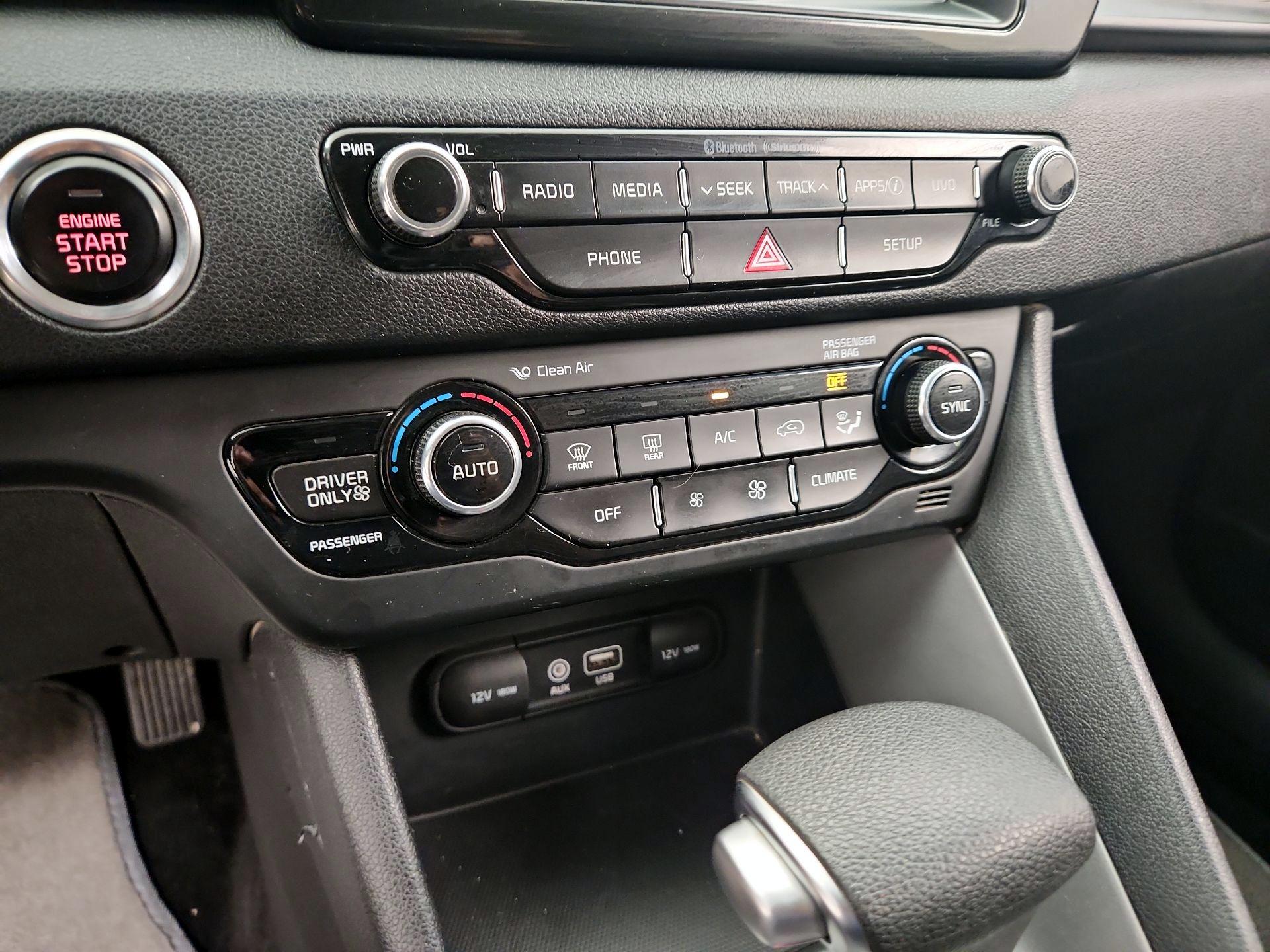 Thumbnail: 2018 Kia Niro - 16