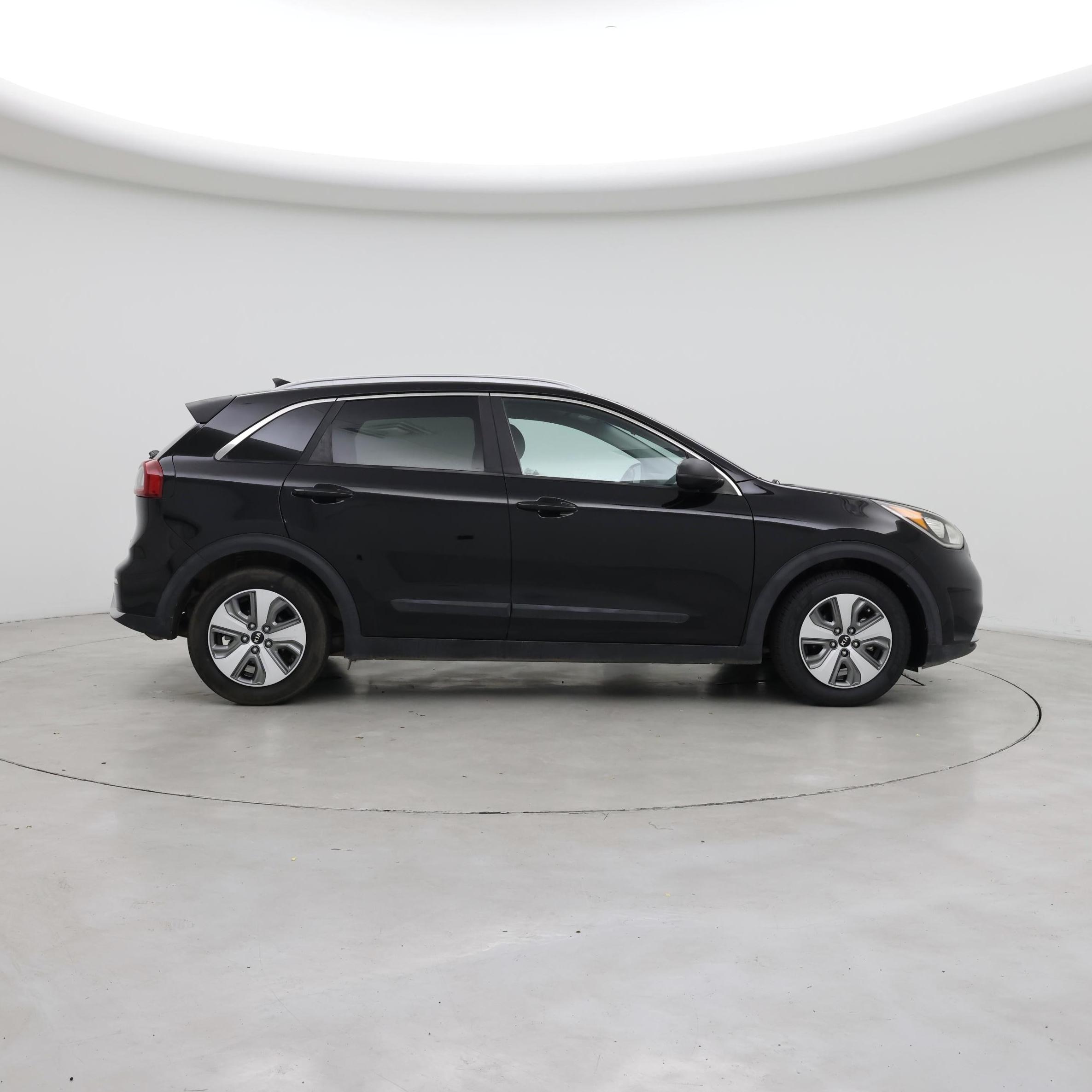 Thumbnail: 2018 Kia Niro - 7