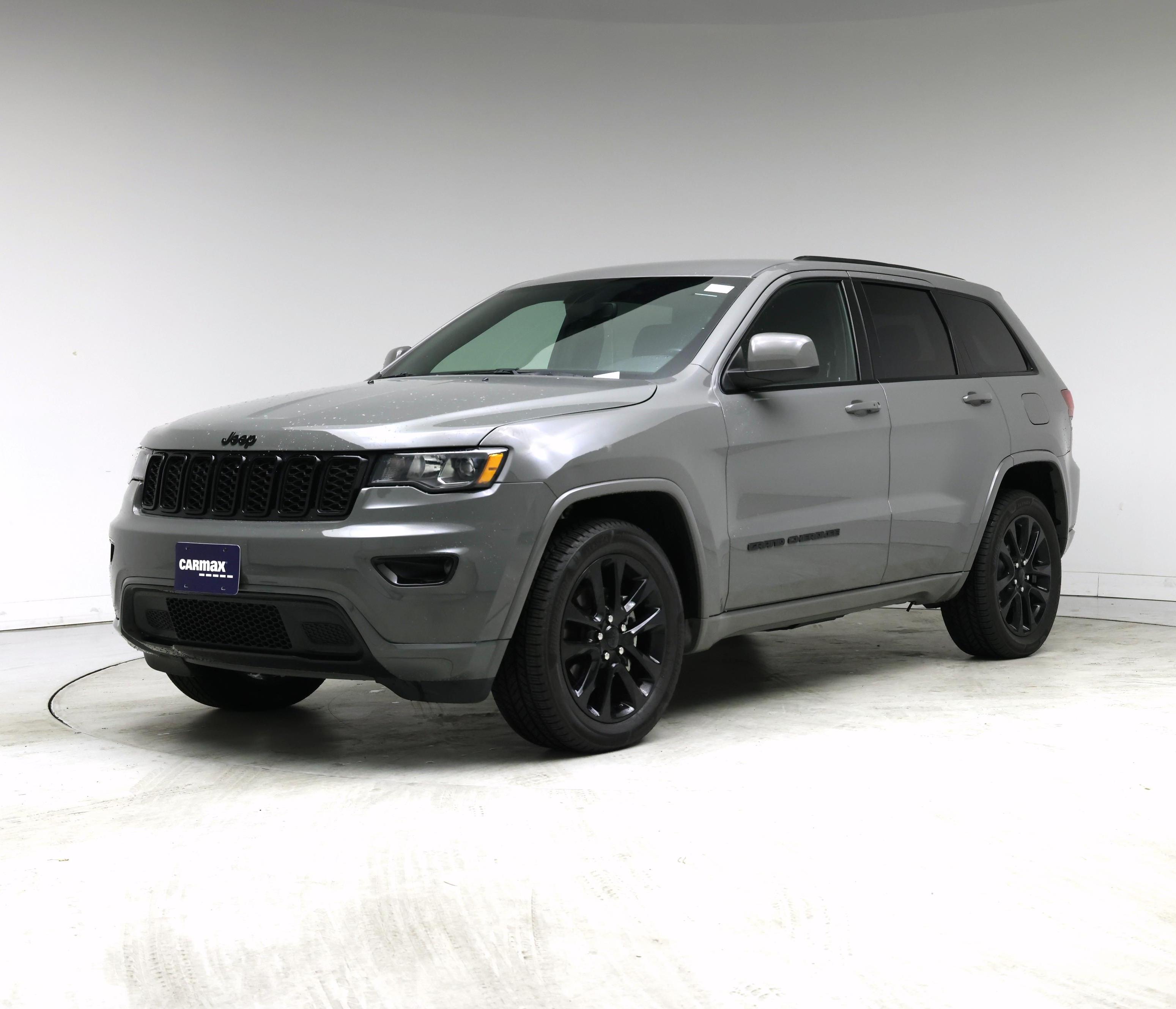 Thumbnail: 2020 Jeep Grand Cherokee - 4