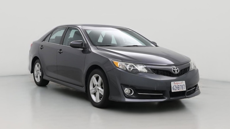 2013 Toyota Camry SE Hero Image