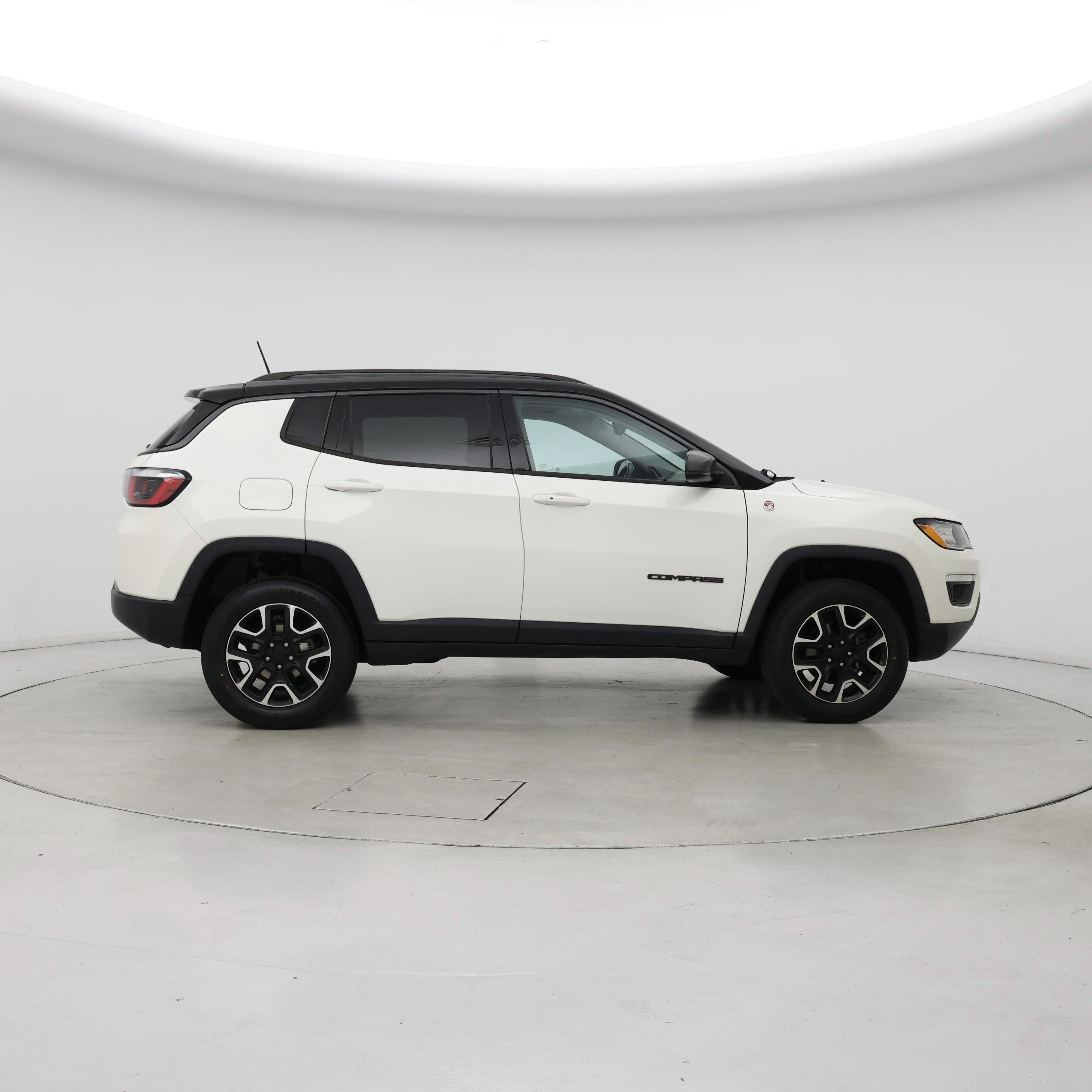 Thumbnail: 2019 Jeep Compass - 7