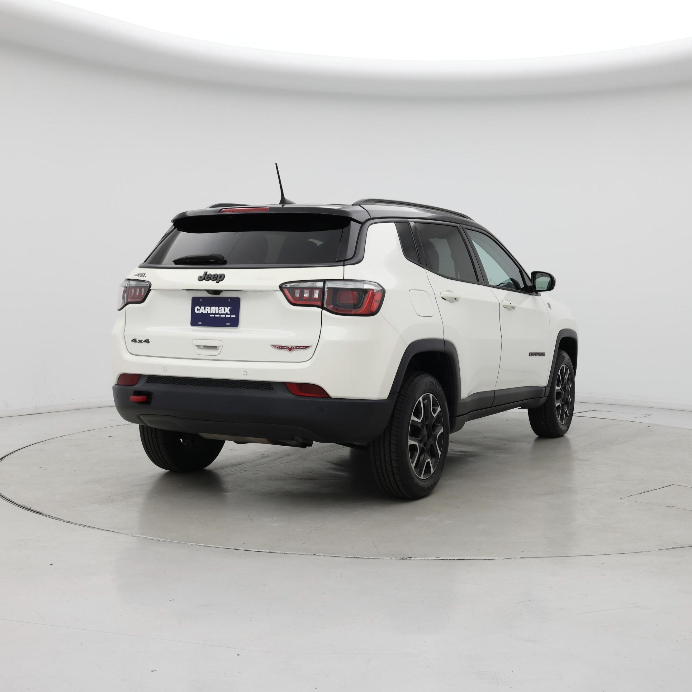Thumbnail: 2019 Jeep Compass - 8