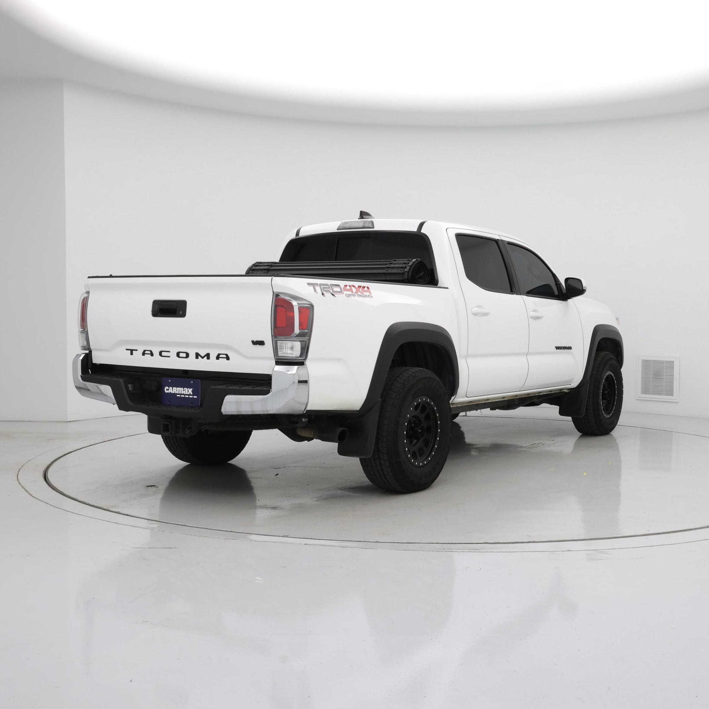 Thumbnail: 2023 Toyota Tacoma - 8