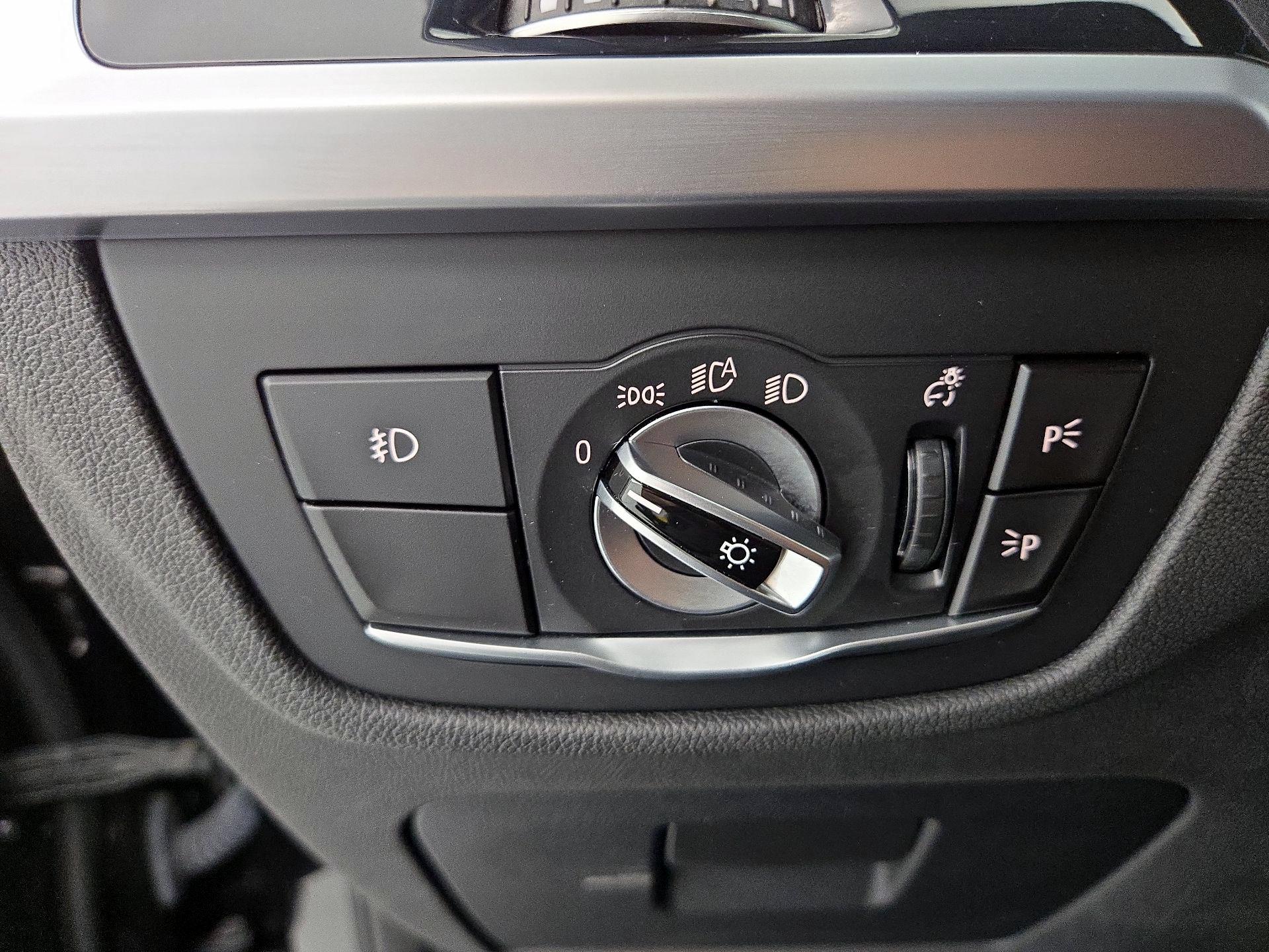 Thumbnail: 2019 BMW X3 - 13