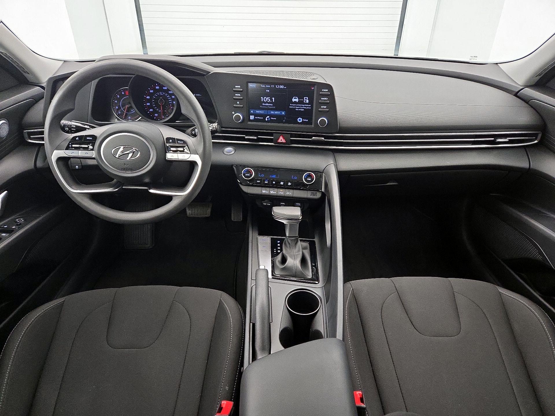 Thumbnail: 2022 Hyundai Elantra - 9