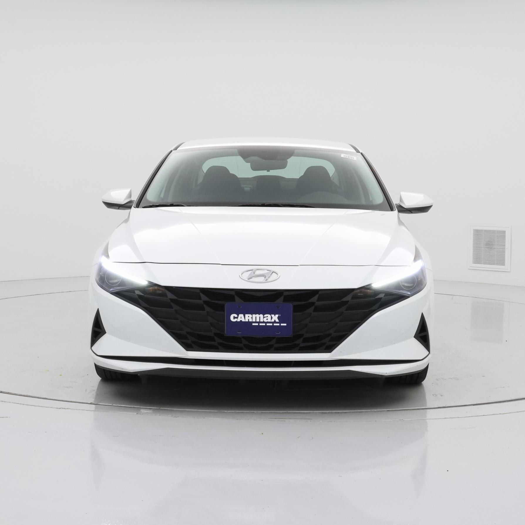 Thumbnail: 2022 Hyundai Elantra - 5