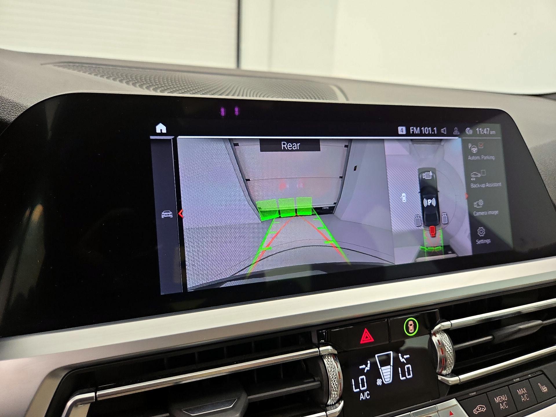 Thumbnail: 2019 BMW 3 Series - 15