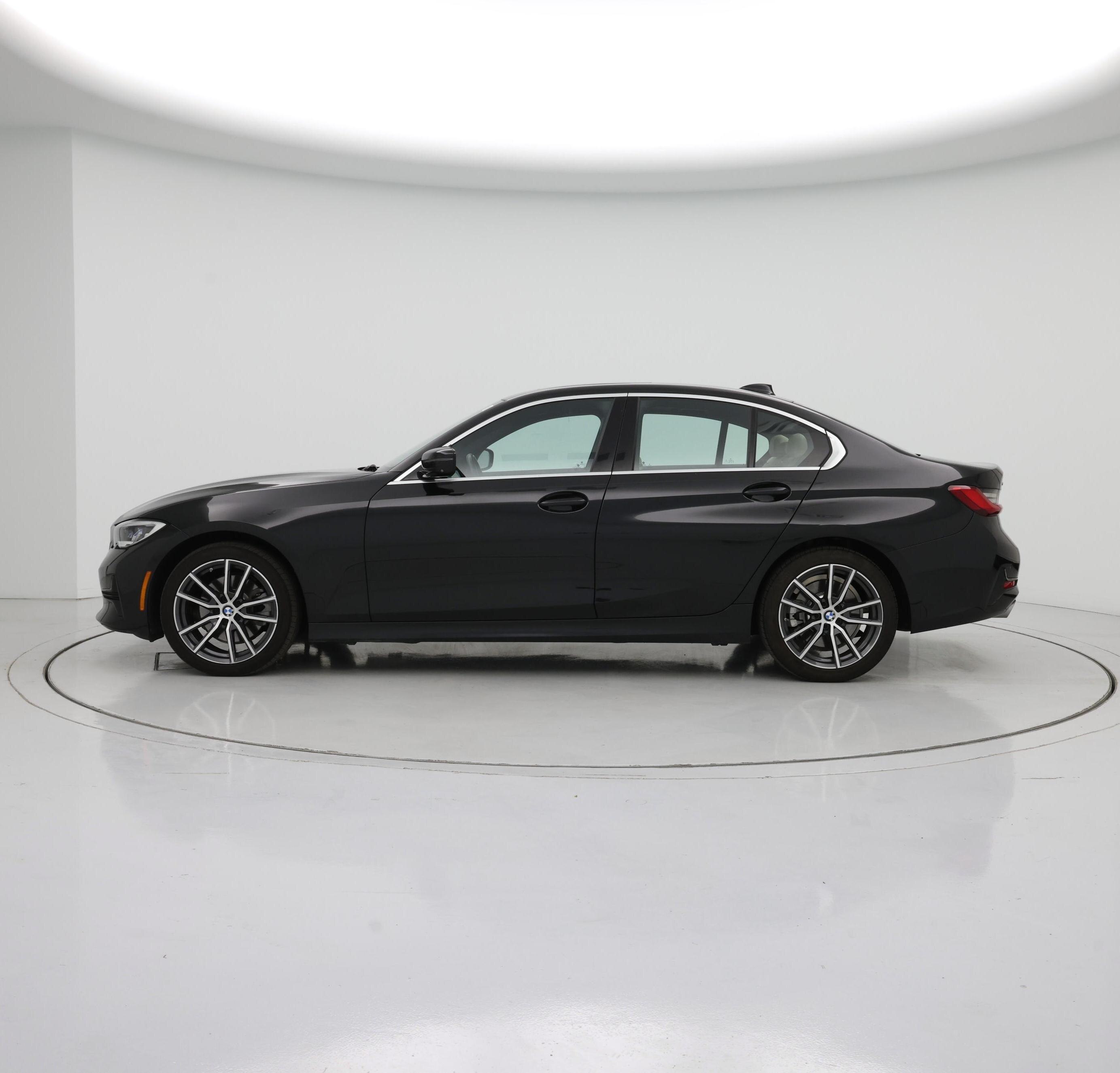 Thumbnail: 2019 BMW 3 Series - 3