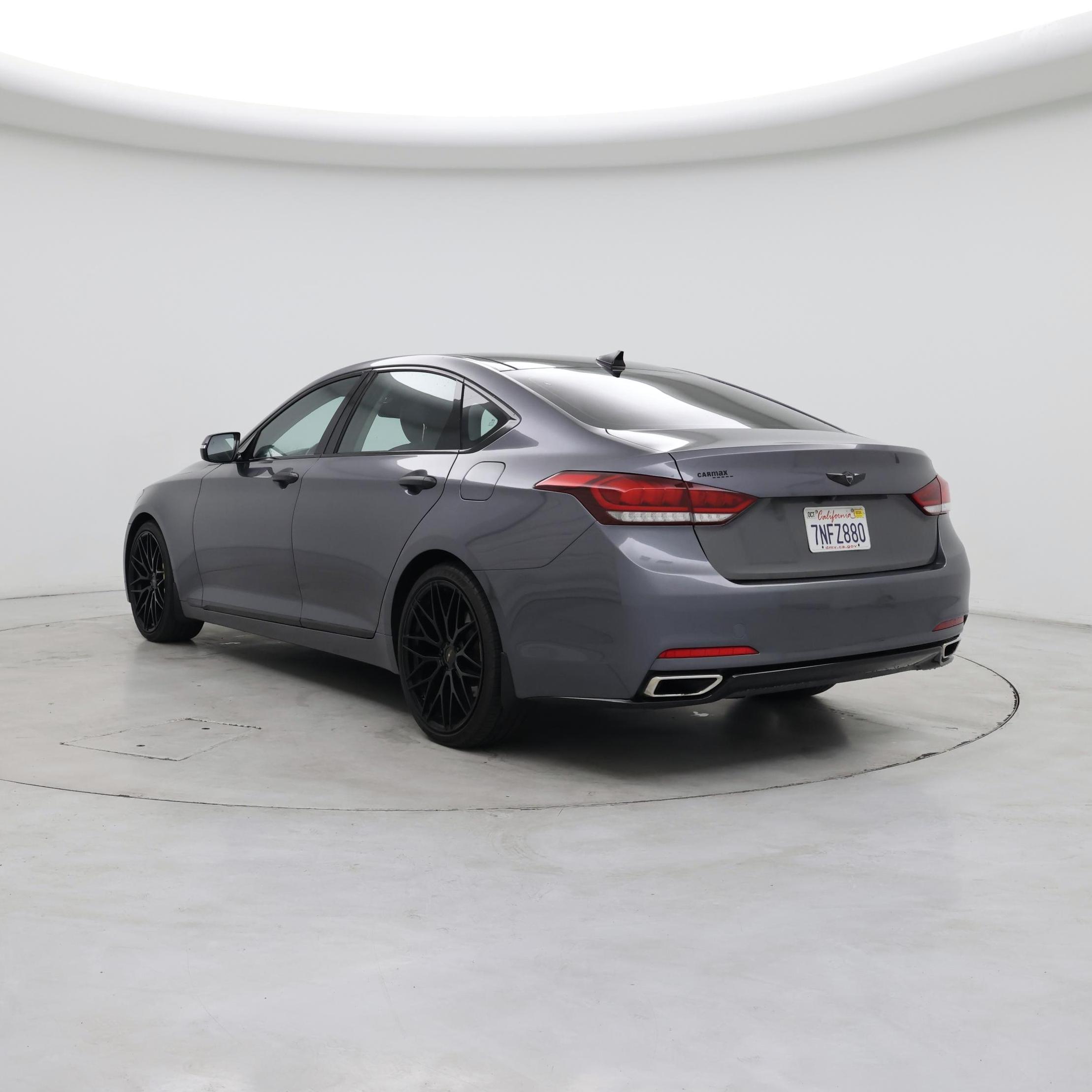 Thumbnail: 2015 Hyundai Genesis - 2