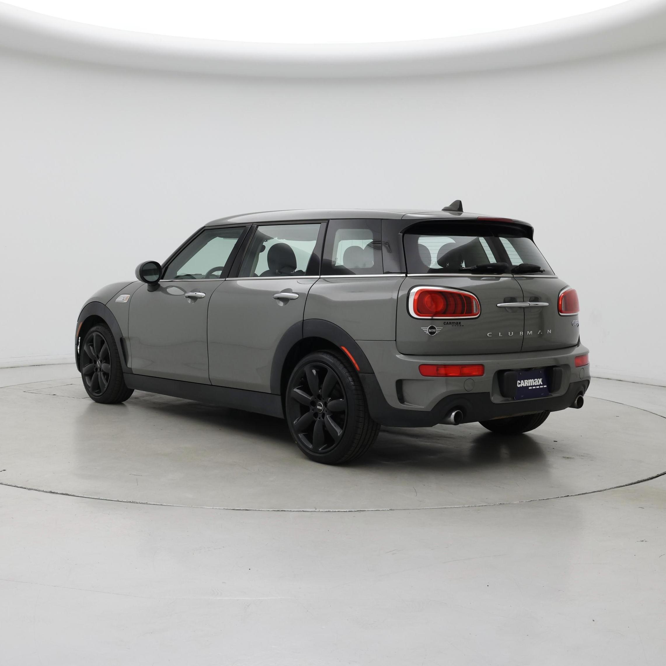 Thumbnail: 2019 MINI Cooper Clubman - 2