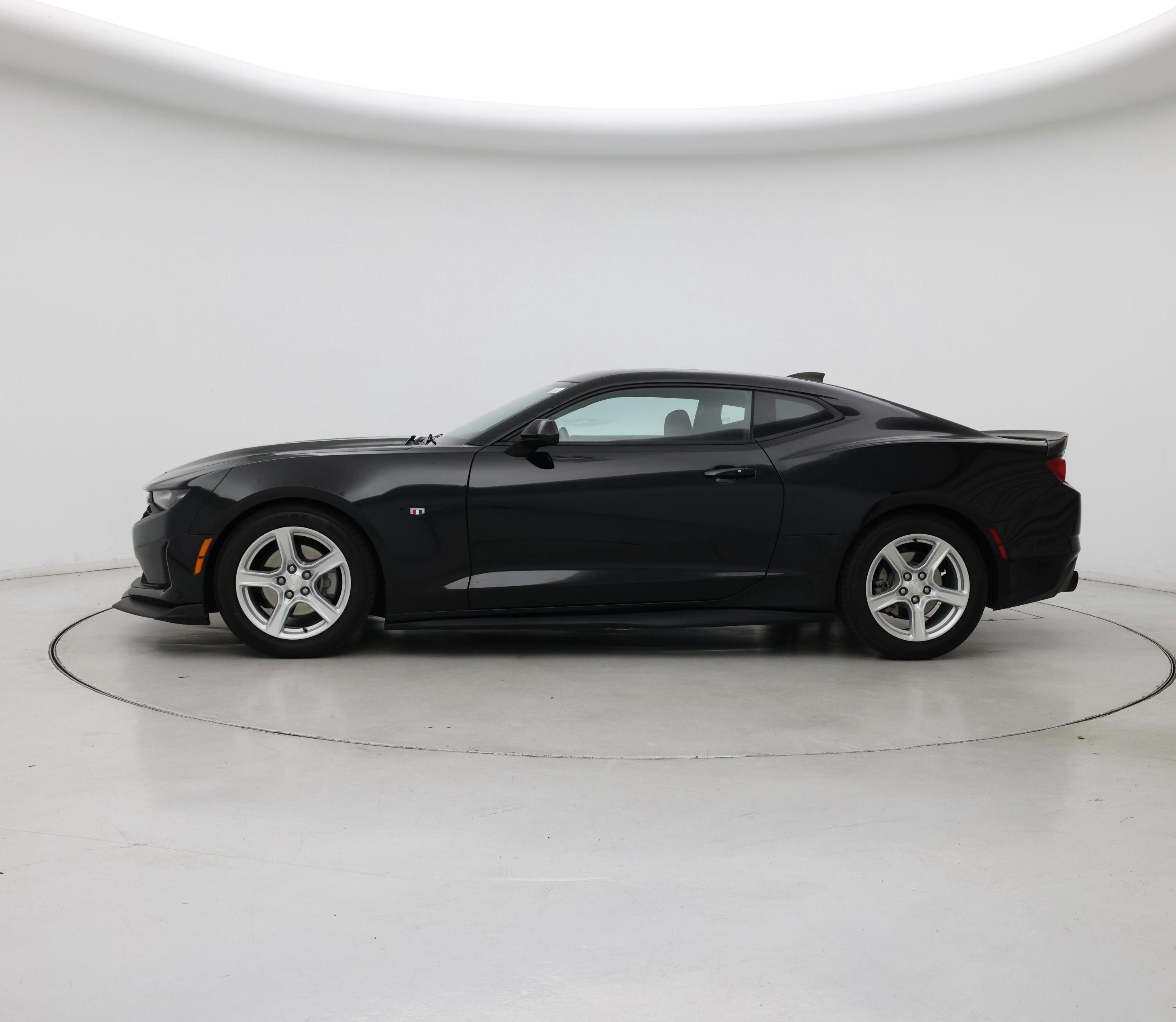 Thumbnail: 2020 Chevrolet Camaro - 3