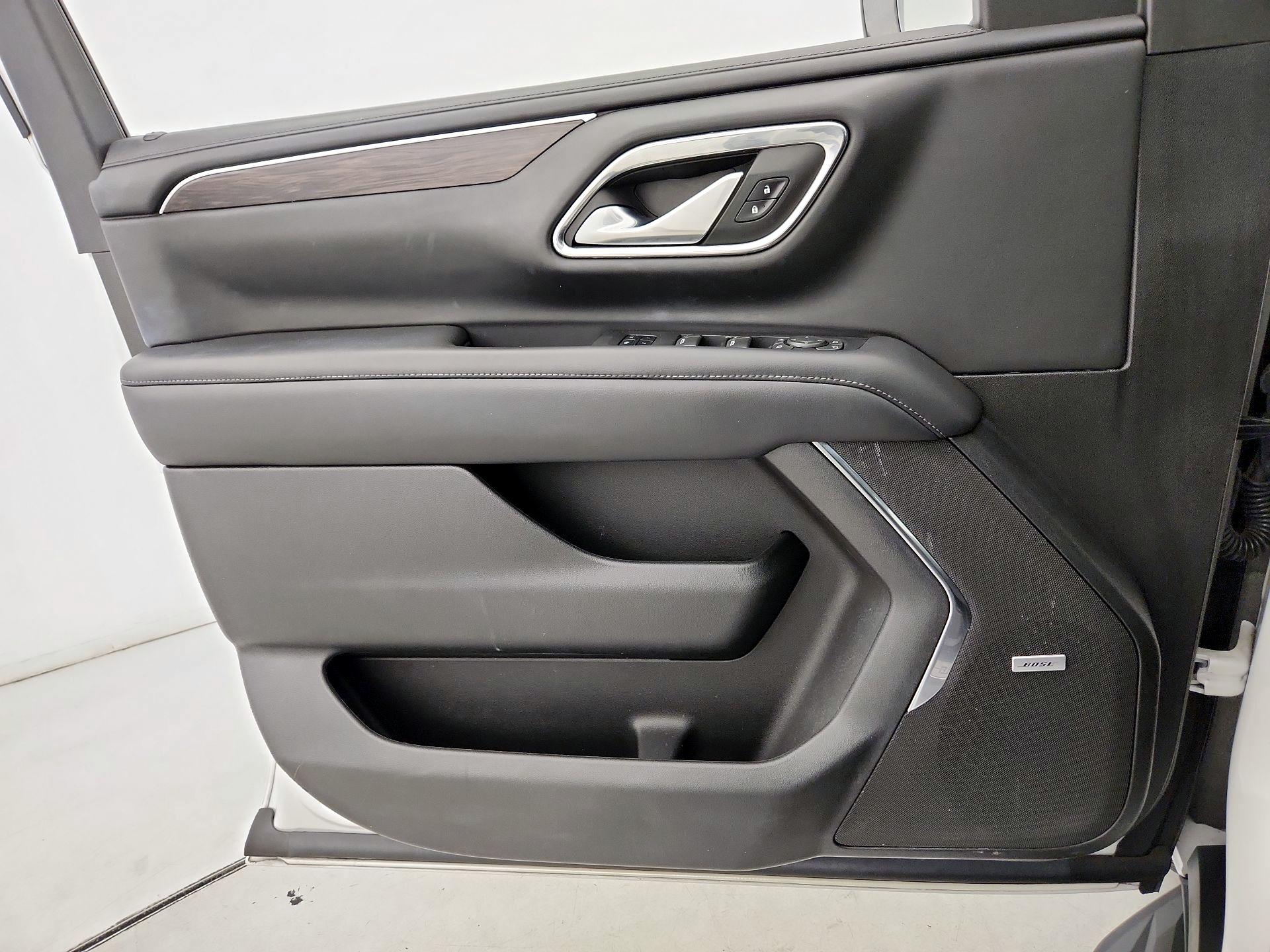 Thumbnail: 2023 Chevrolet Tahoe - 12