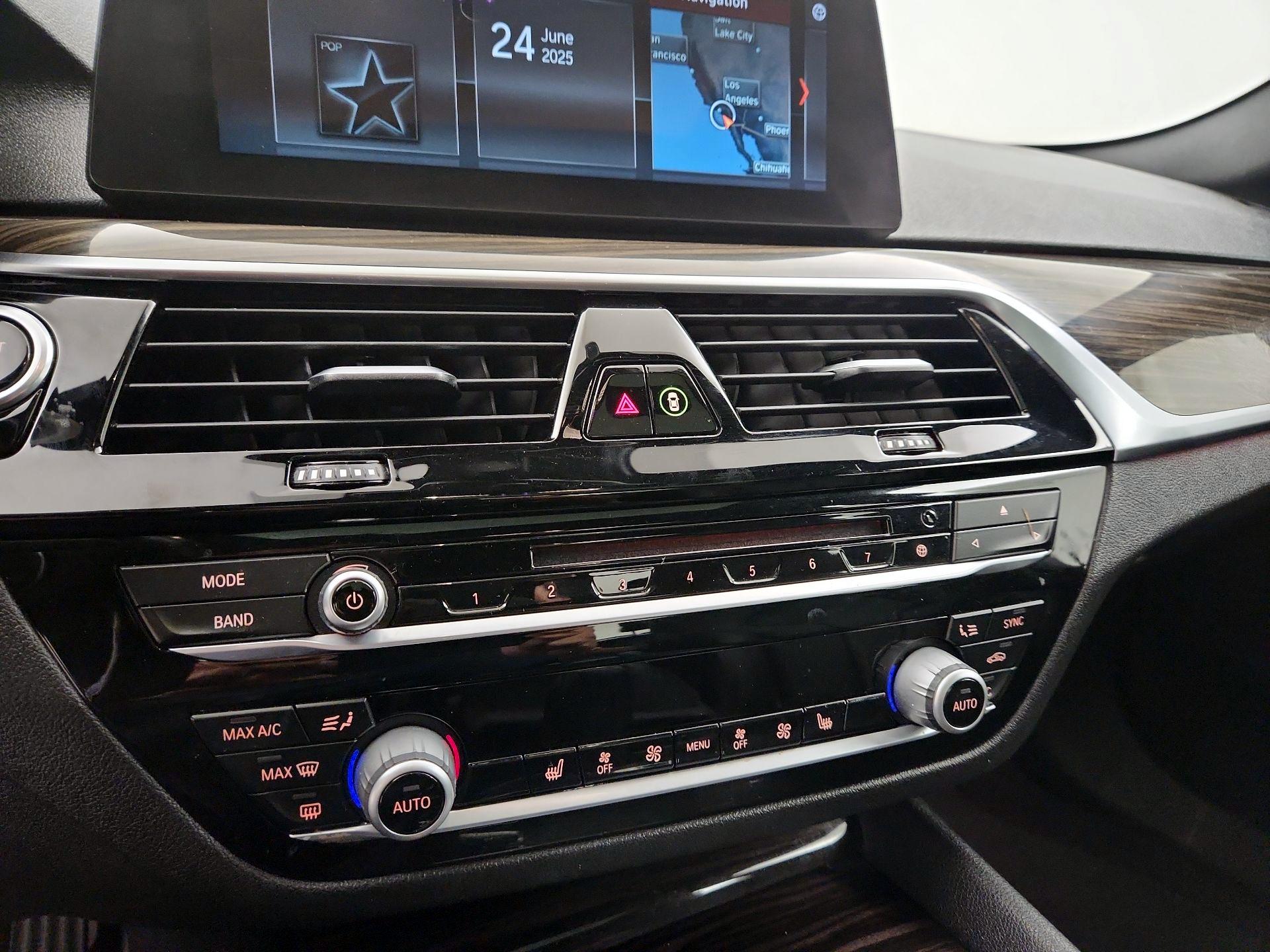 Thumbnail: 2018 BMW 5 Series - 16