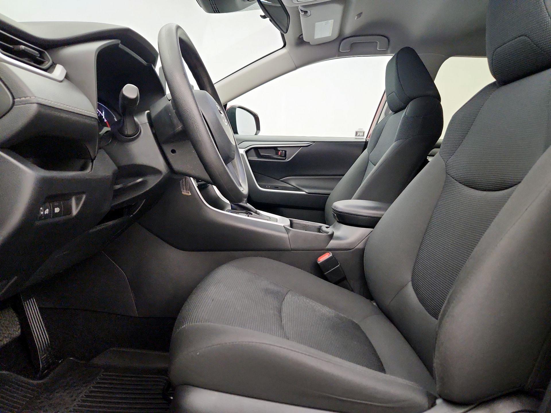 Thumbnail: 2024 Toyota RAV4 - 11