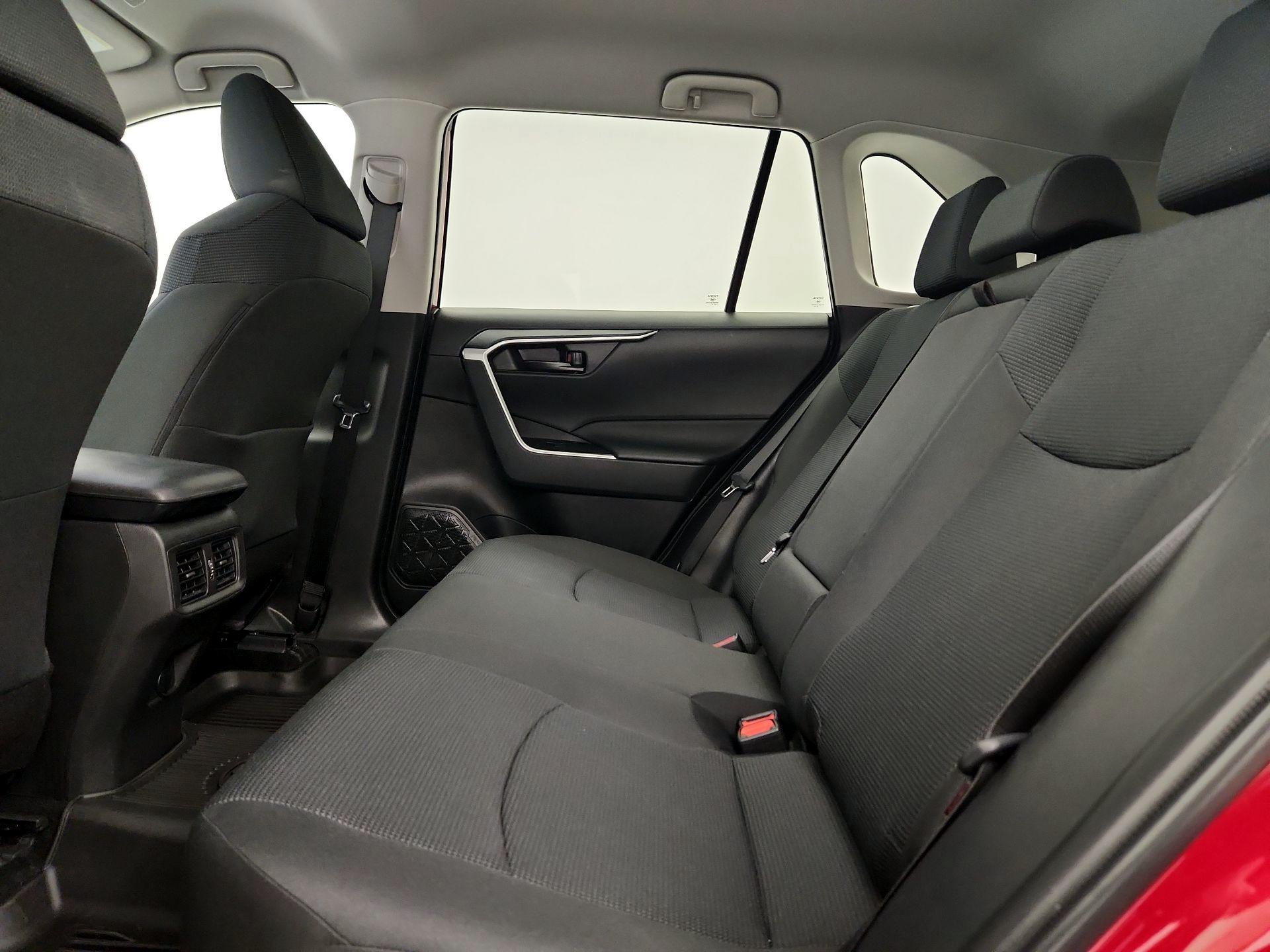 Thumbnail: 2024 Toyota RAV4 - 19