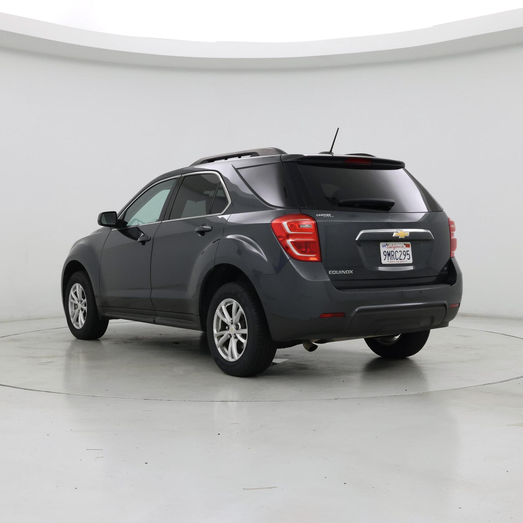 Thumbnail: 2017 Chevrolet Equinox - 2