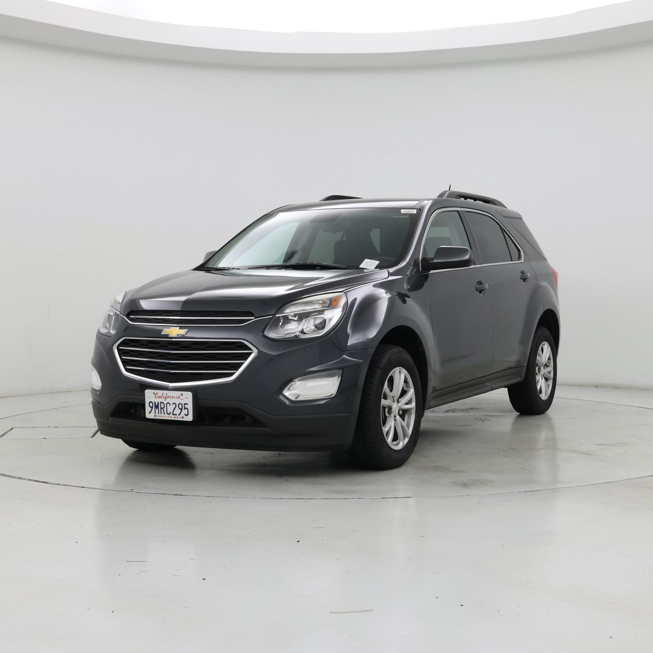 Thumbnail: 2017 Chevrolet Equinox - 4