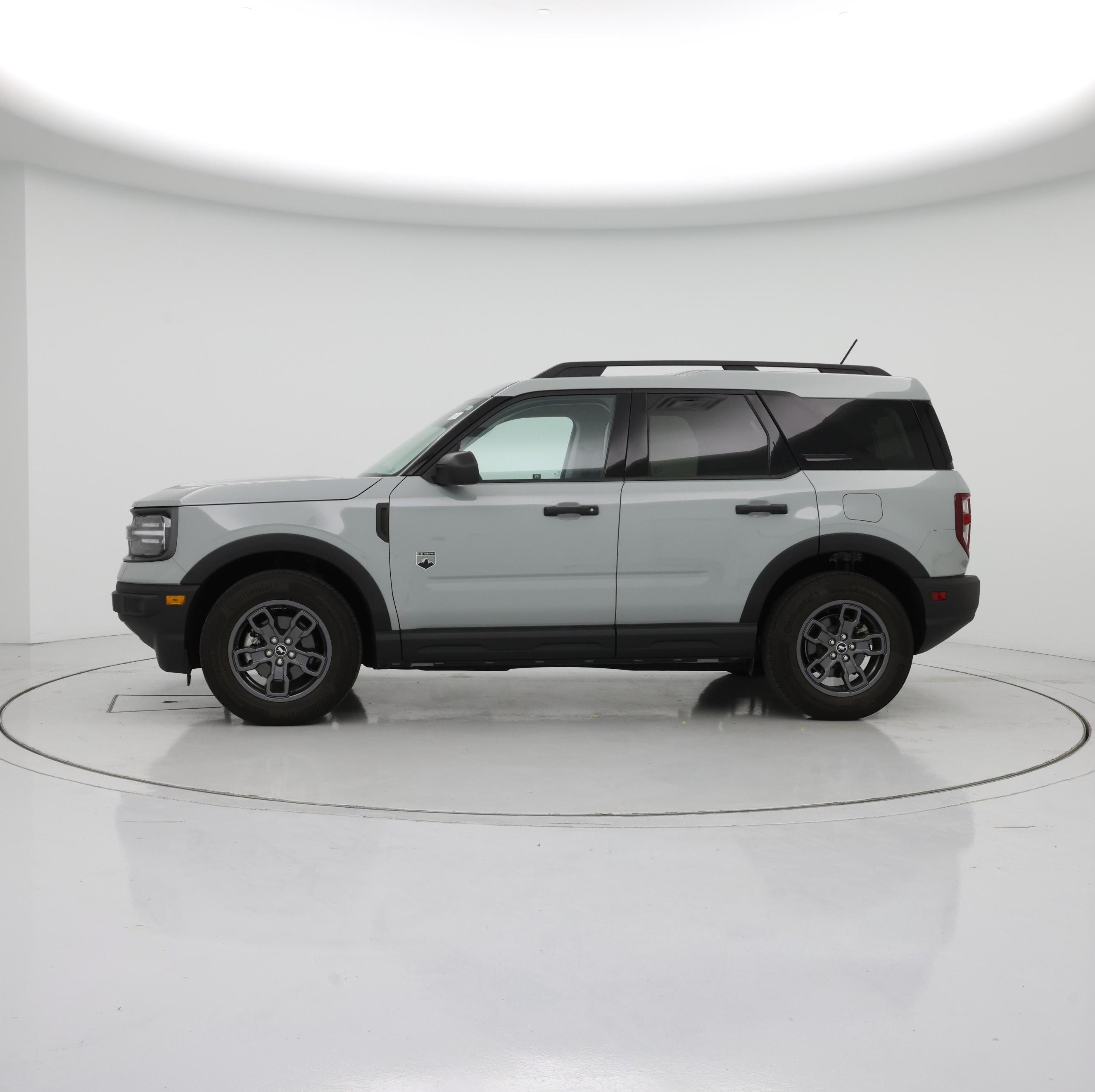 Thumbnail: 2023 Ford Bronco Sport - 3