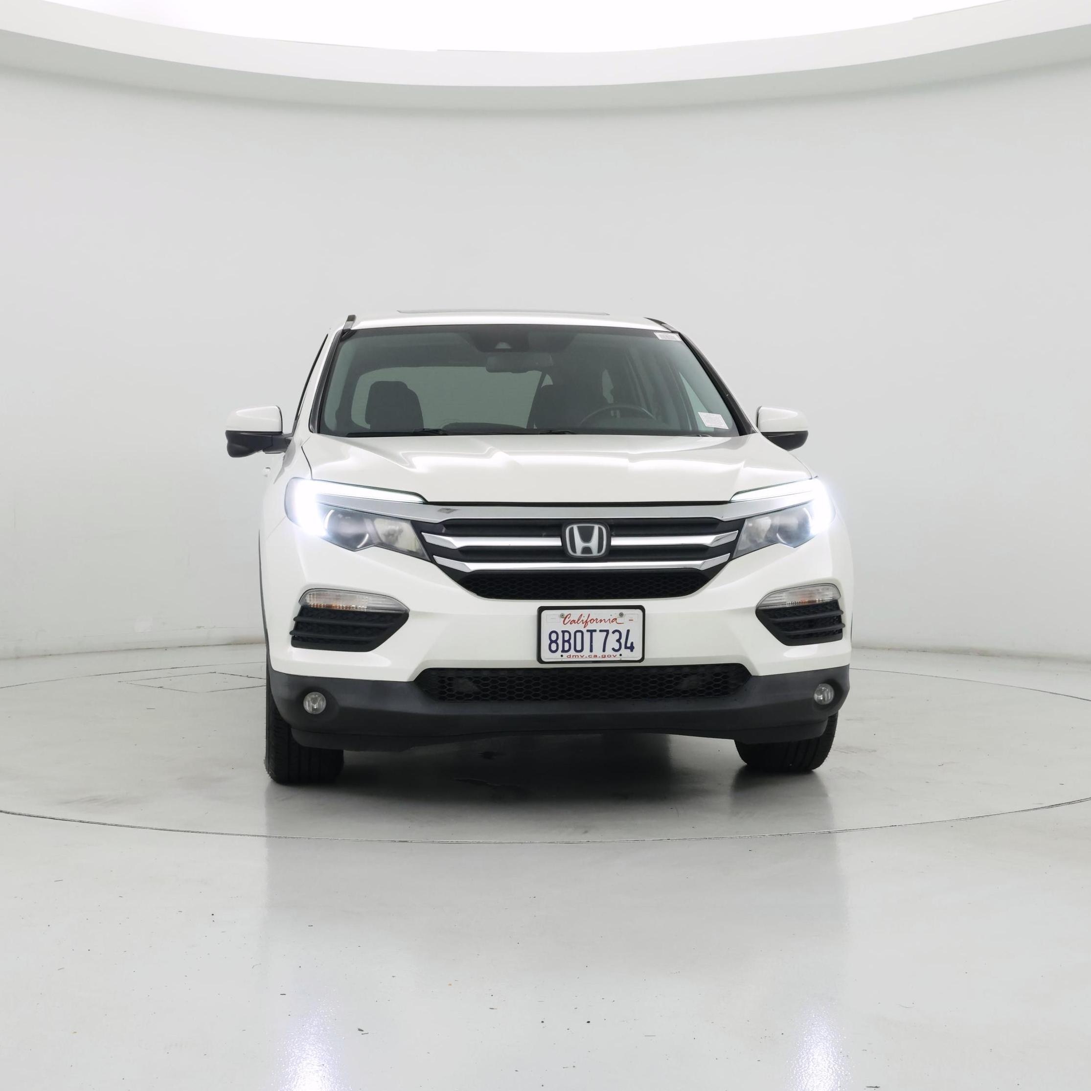 Thumbnail: 2017 Honda Pilot - 5