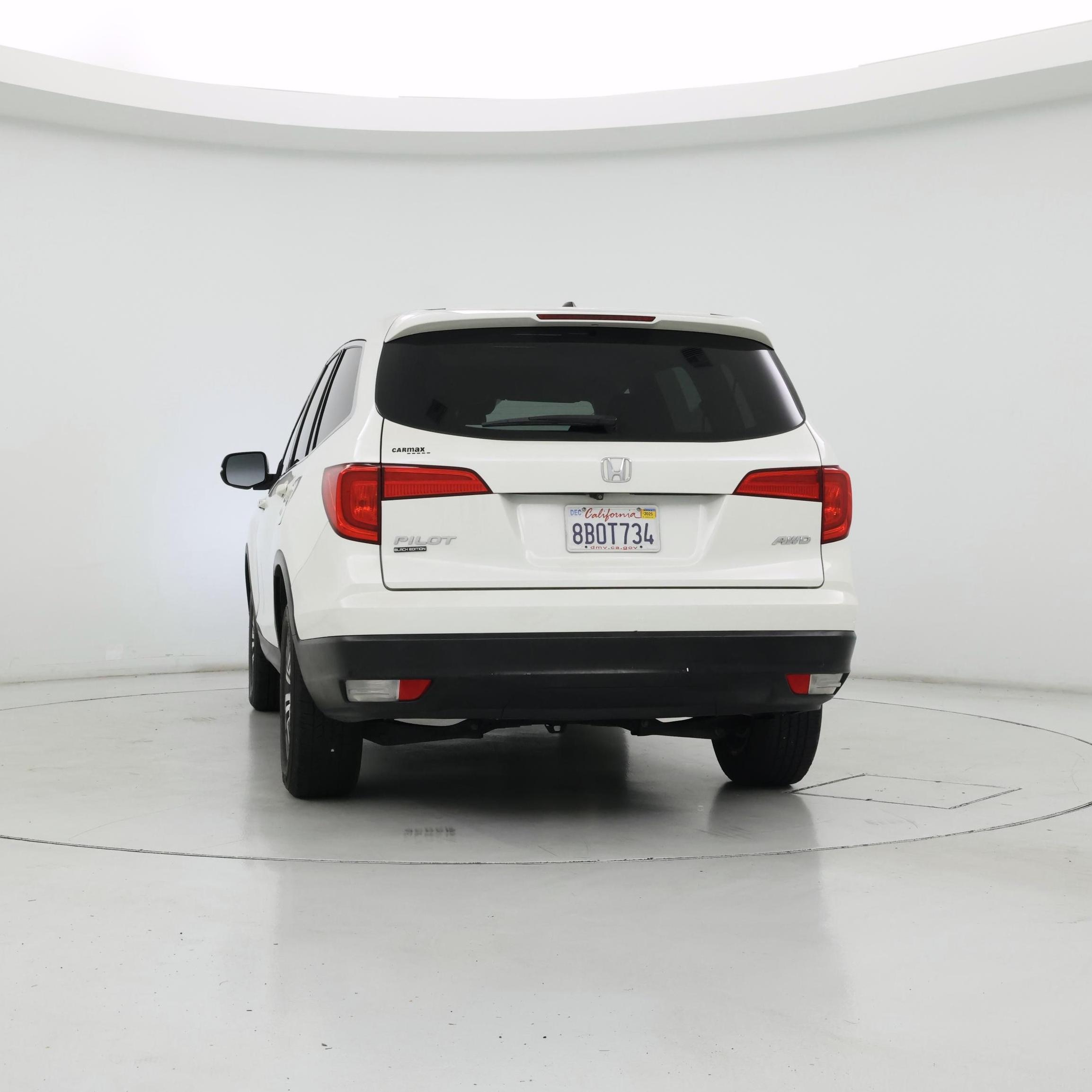 Thumbnail: 2017 Honda Pilot - 6