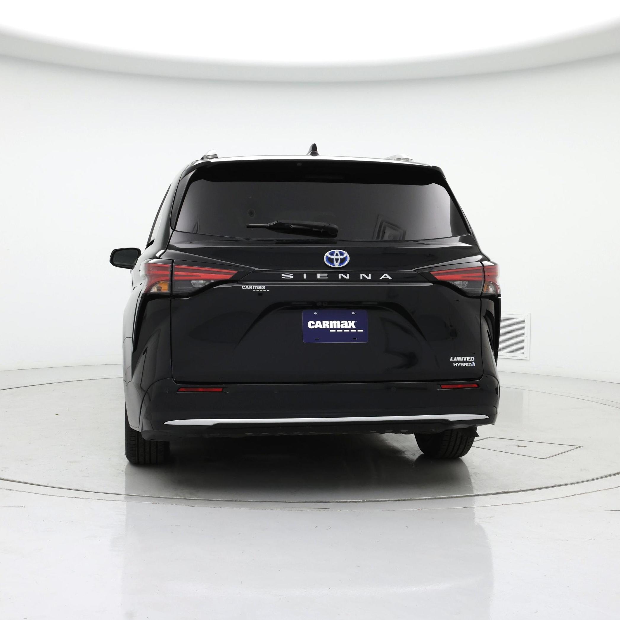 Thumbnail: 2022 Toyota Sienna - 6
