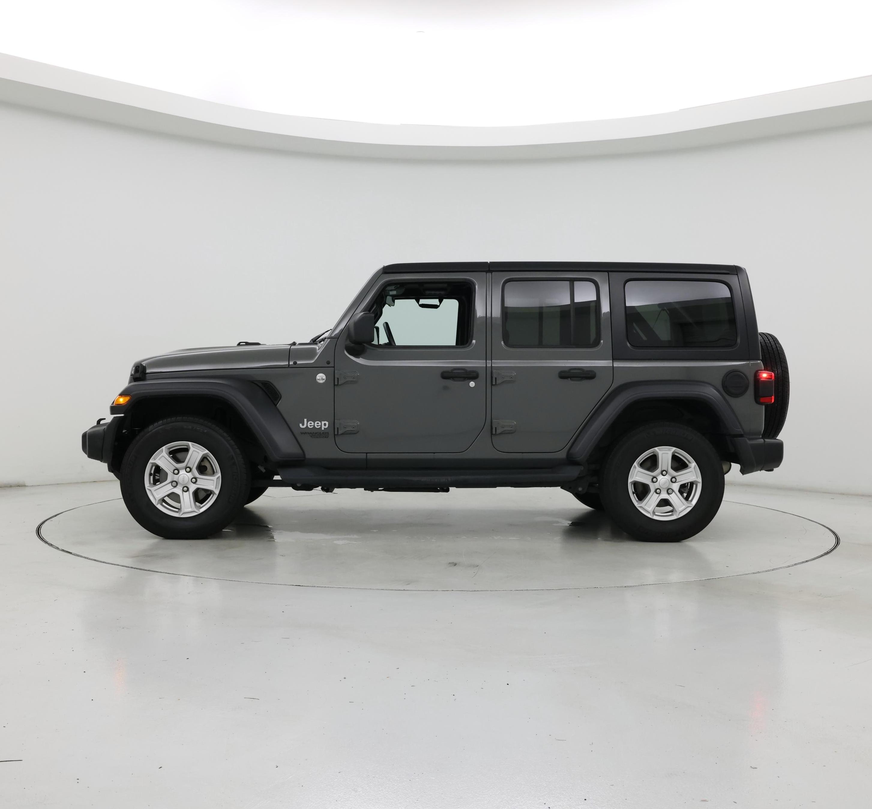 Thumbnail: 2018 Jeep Wrangler - 3