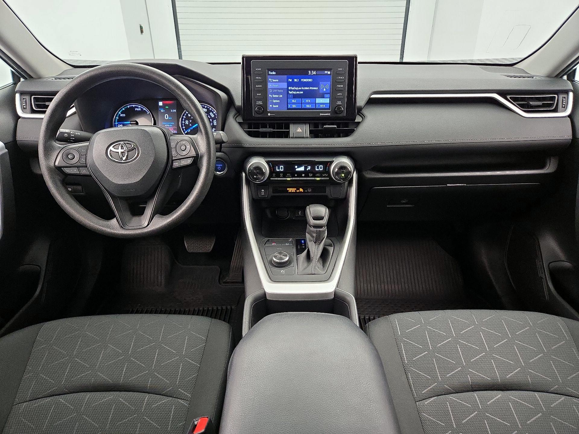 Thumbnail: 2022 Toyota RAV4 - 9