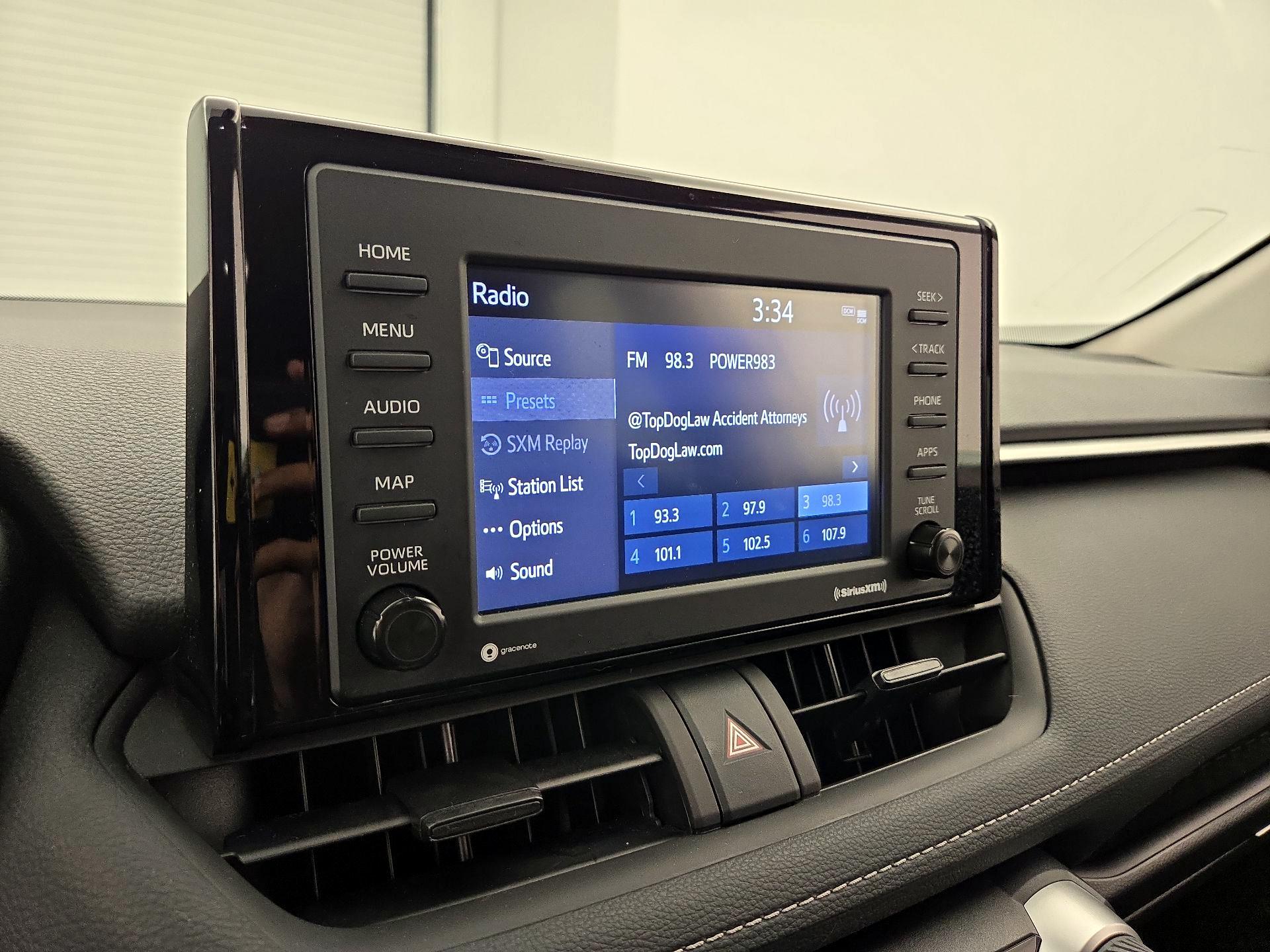 Thumbnail: 2022 Toyota RAV4 - 15