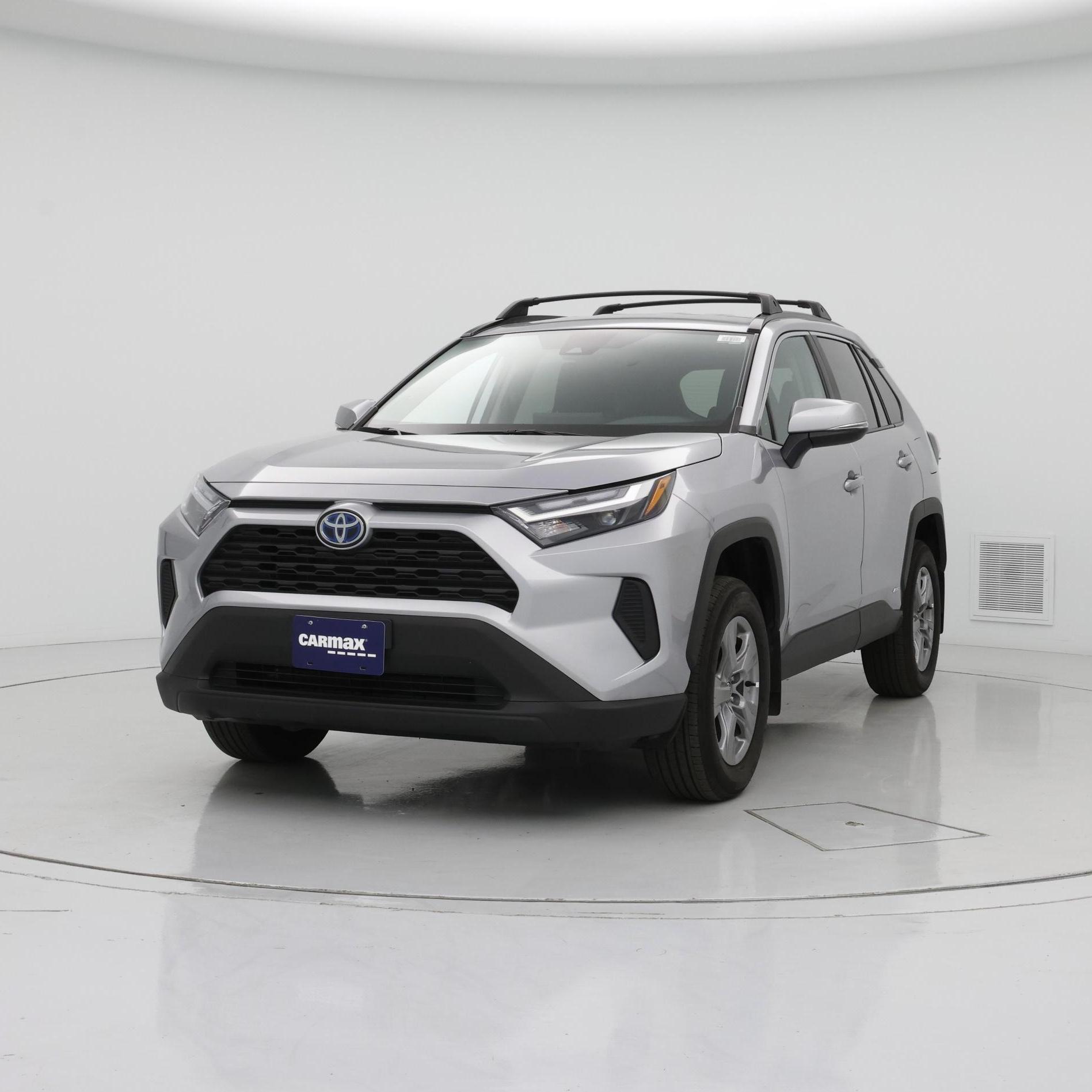 Thumbnail: 2022 Toyota RAV4 - 4