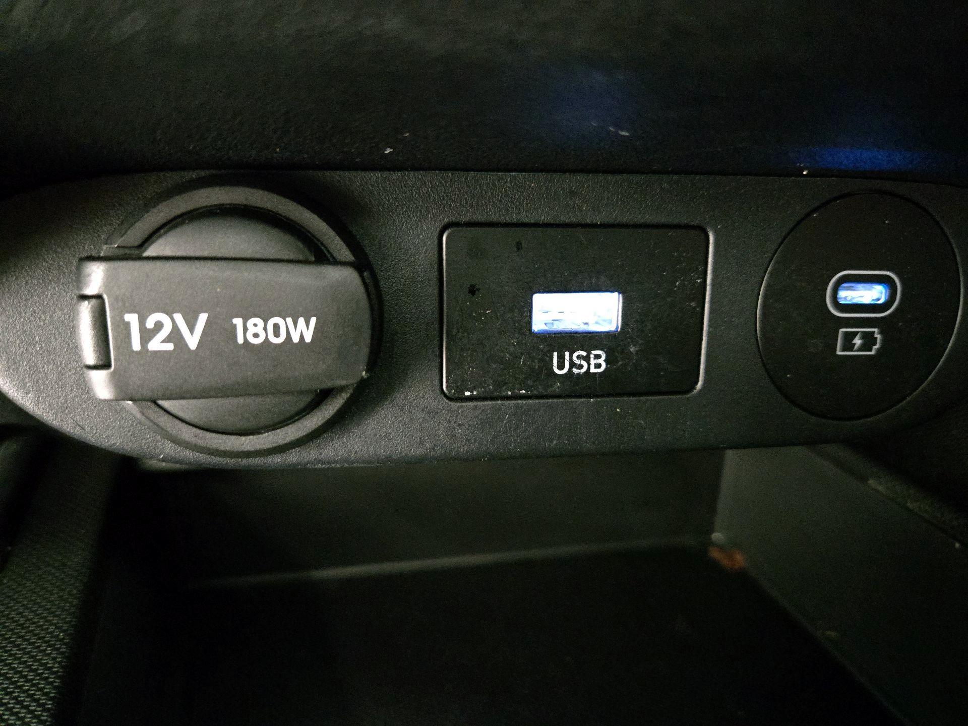 Thumbnail: 2024 Hyundai Elantra - 19