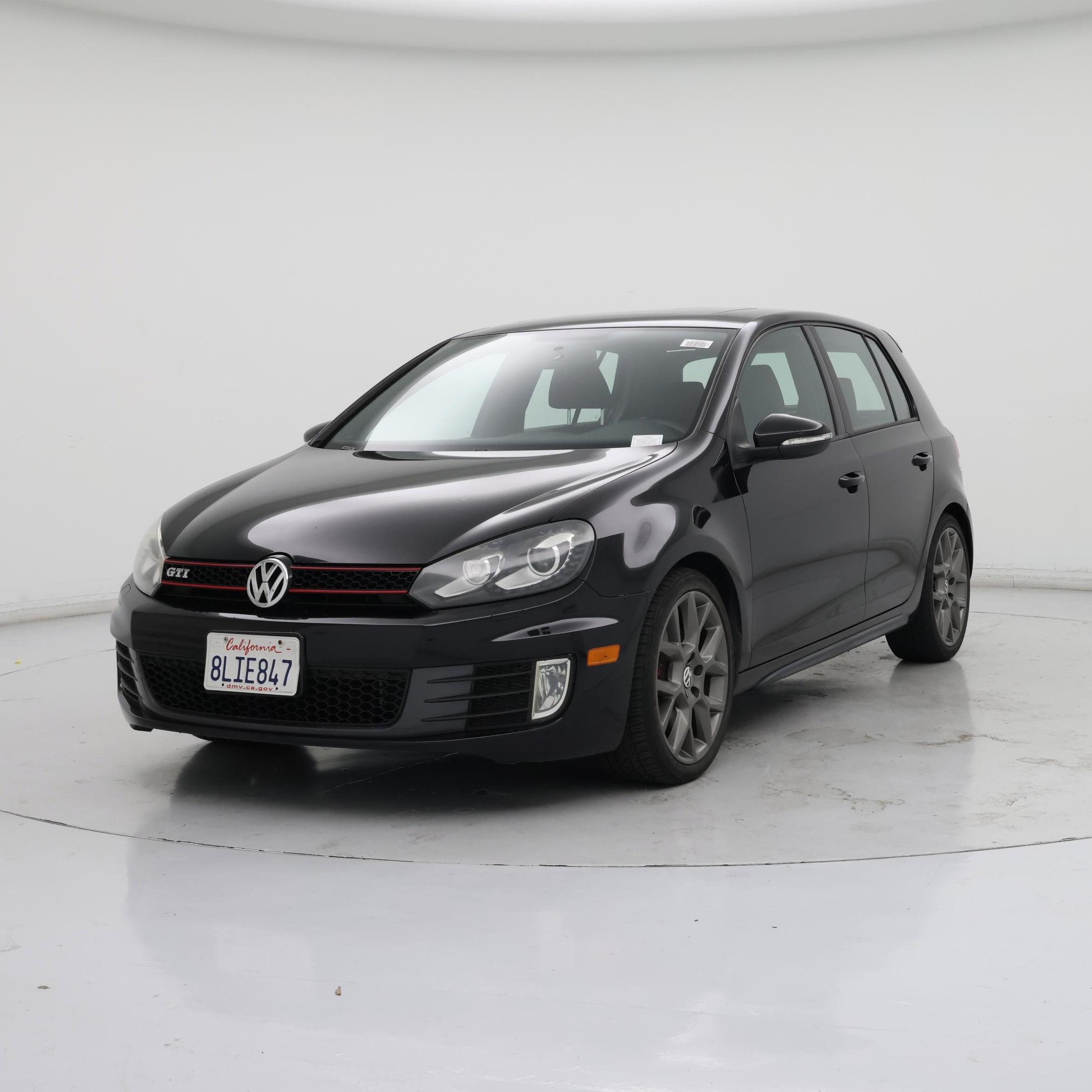 Thumbnail: 2013 Volkswagen Golf - 4