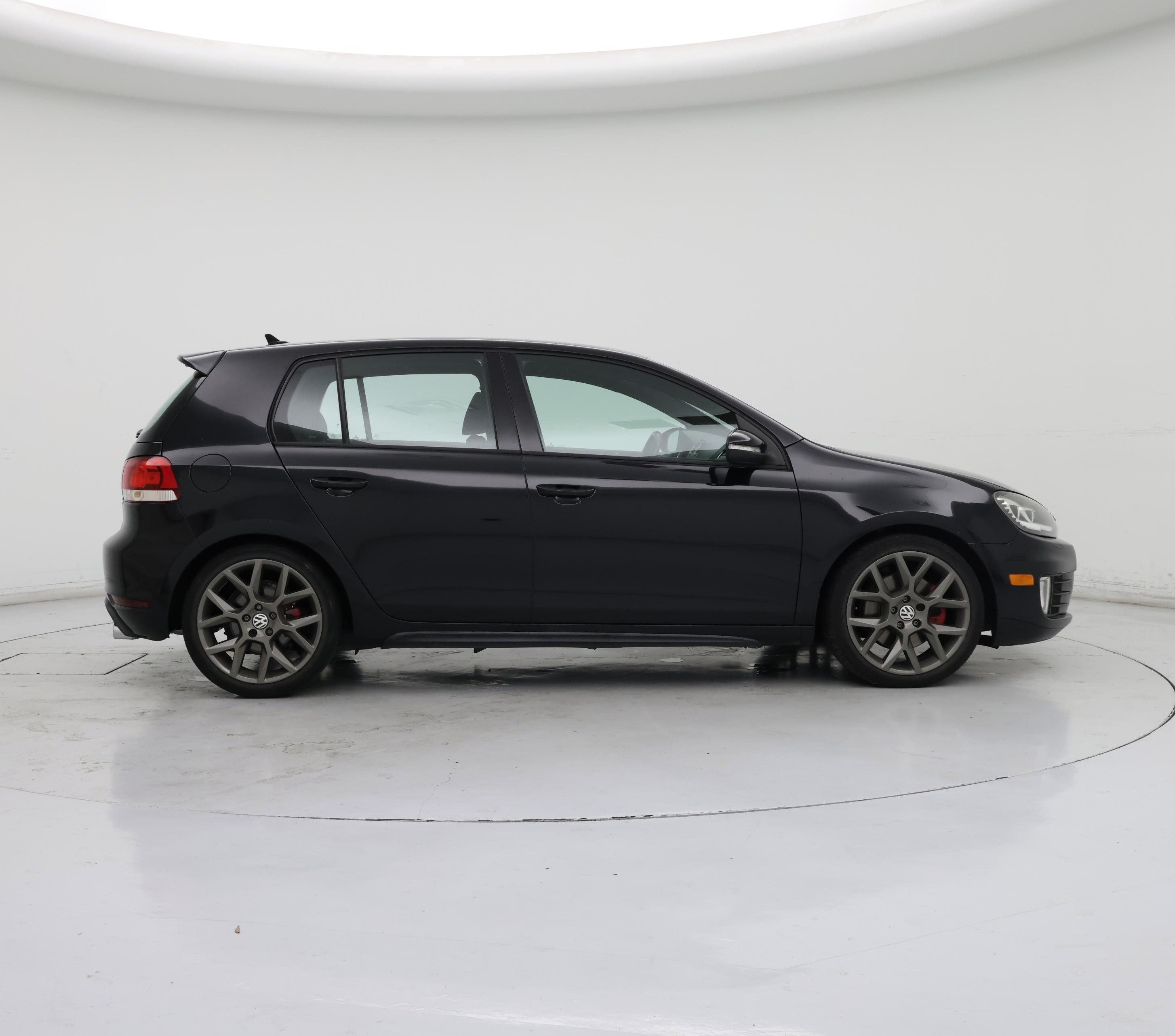Thumbnail: 2013 Volkswagen Golf - 7