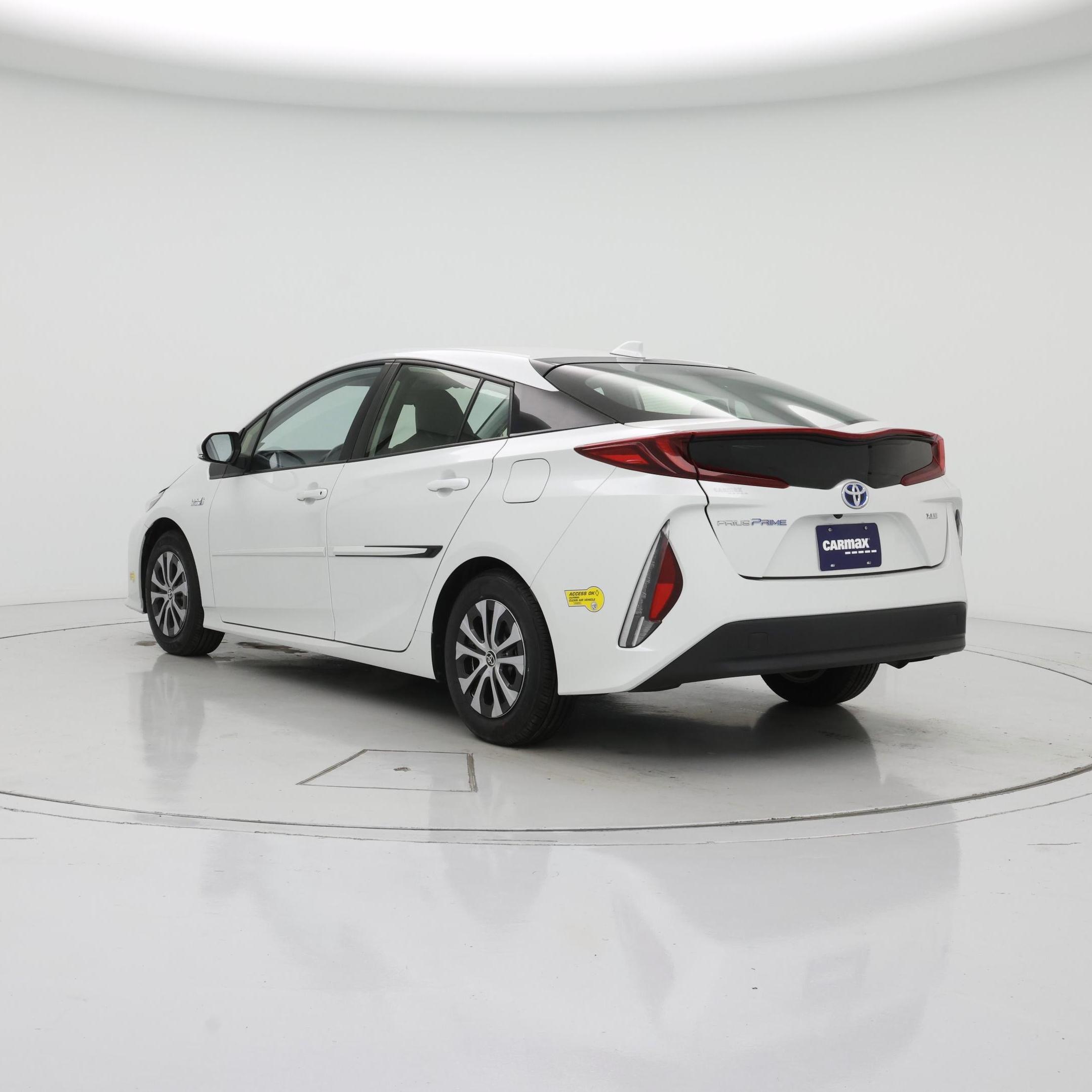 Thumbnail: 2022 Toyota Prius Prime - 2