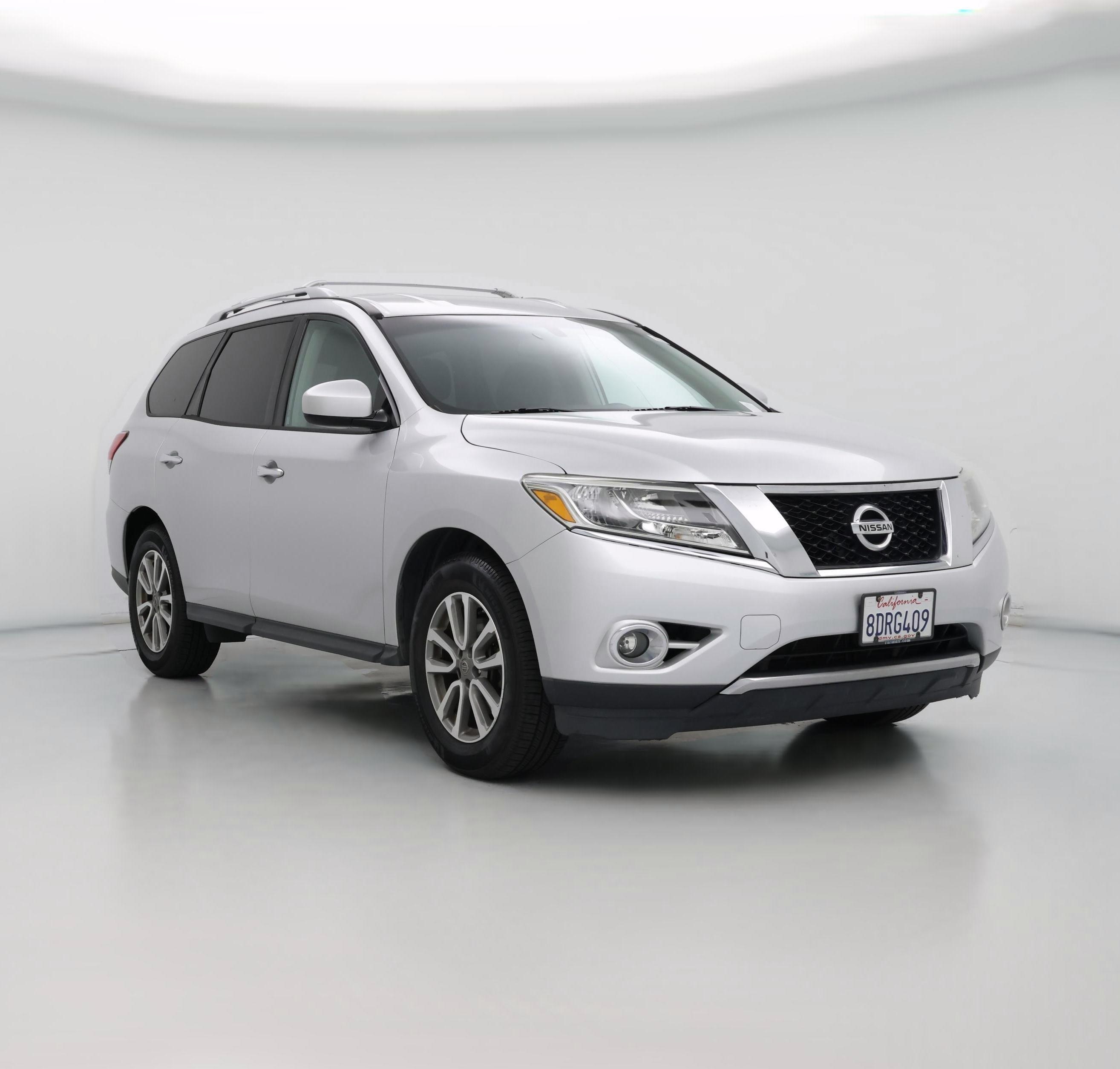 Thumbnail: 2016 Nissan Pathfinder - 1