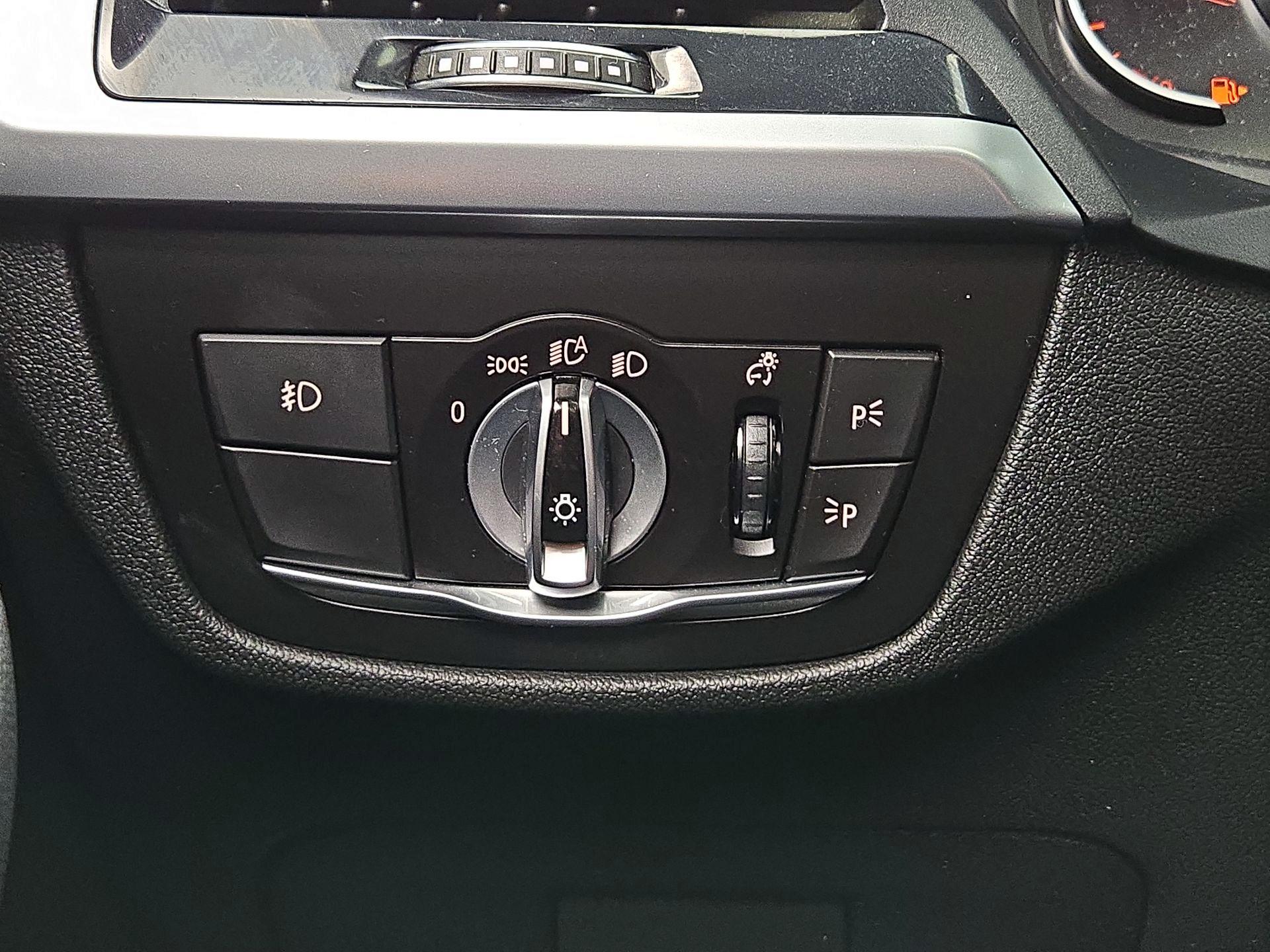Thumbnail: 2019 BMW X3 - 13