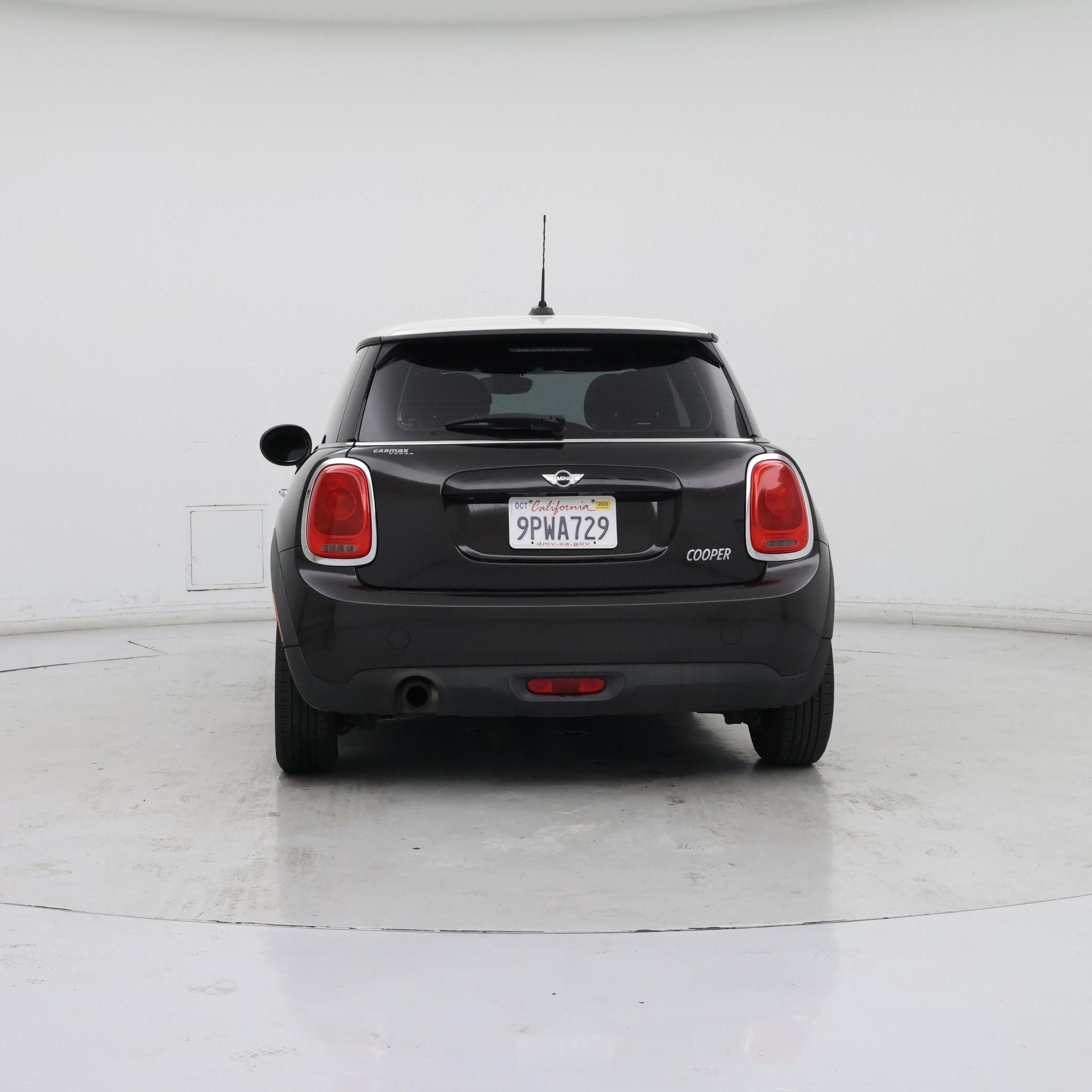 Thumbnail: 2016 MINI Cooper Hardtop - 6