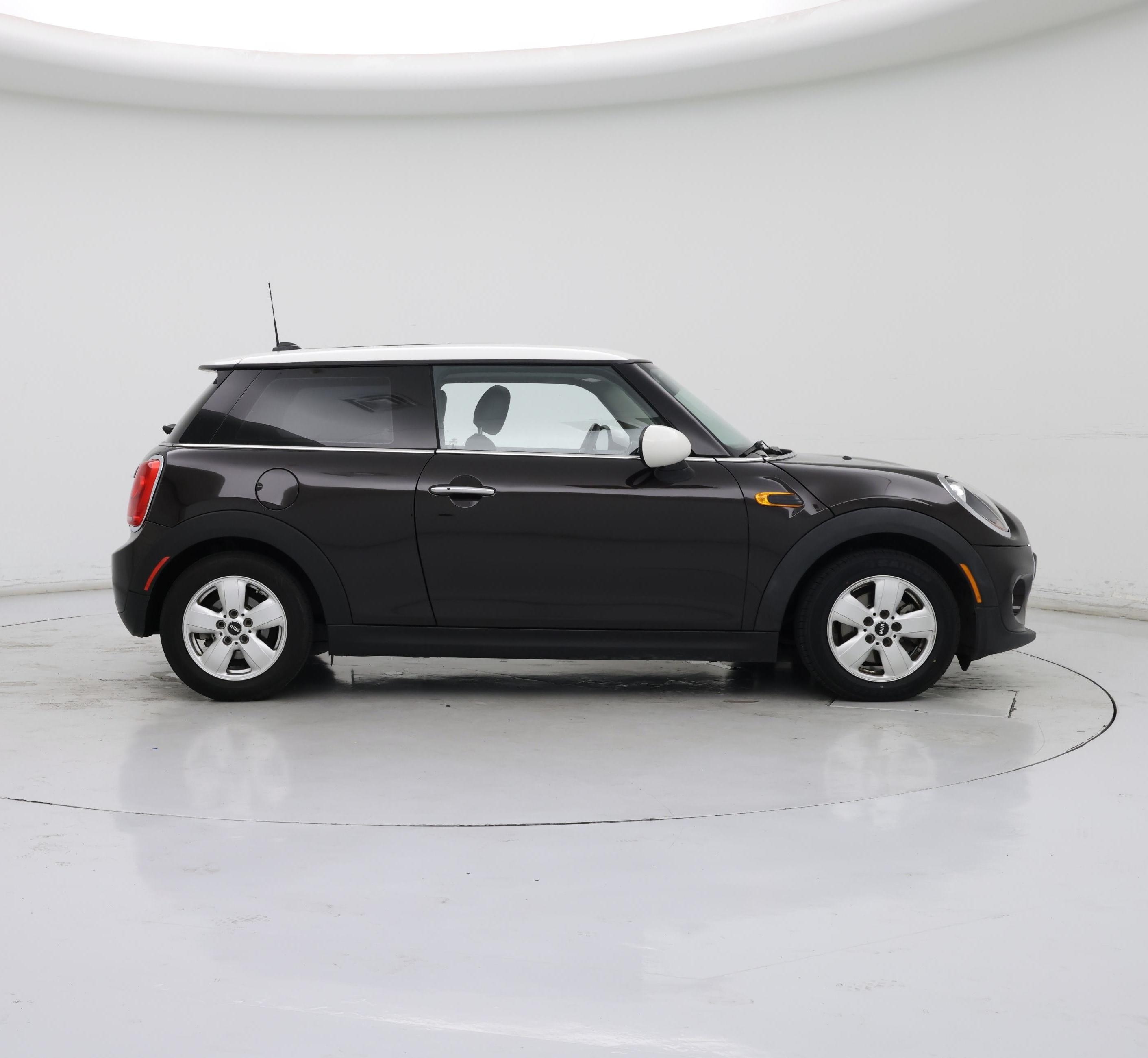 Thumbnail: 2016 MINI Cooper Hardtop - 7
