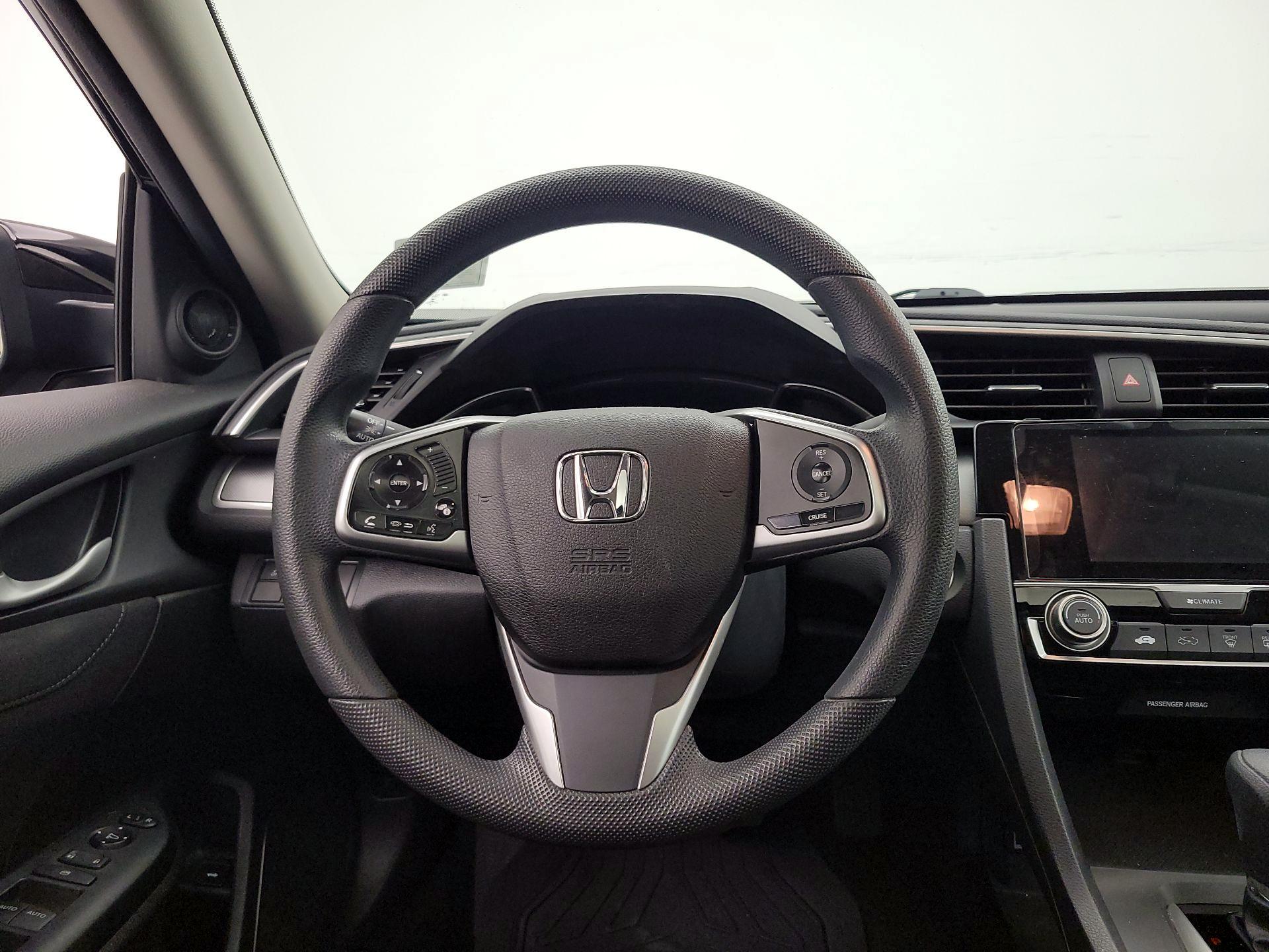 Thumbnail: 2017 Honda Civic - 10