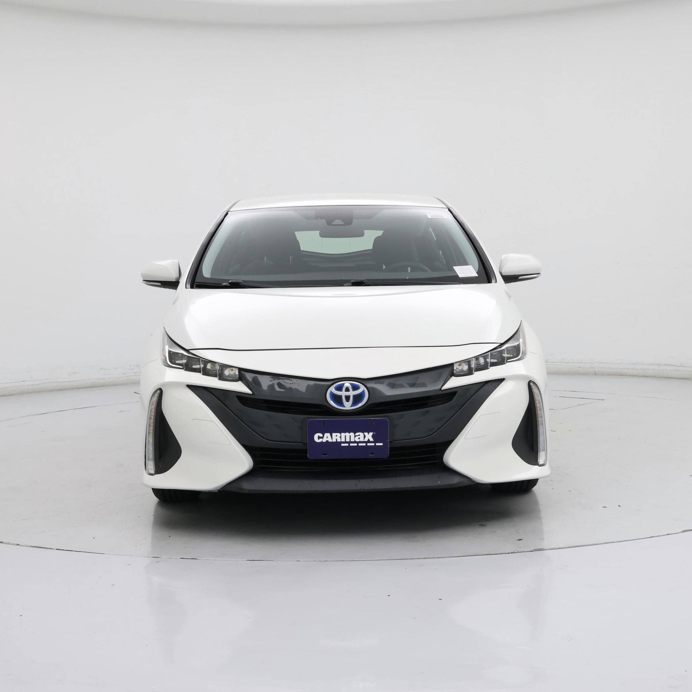 Thumbnail: 2017 Toyota Prius Prime - 5