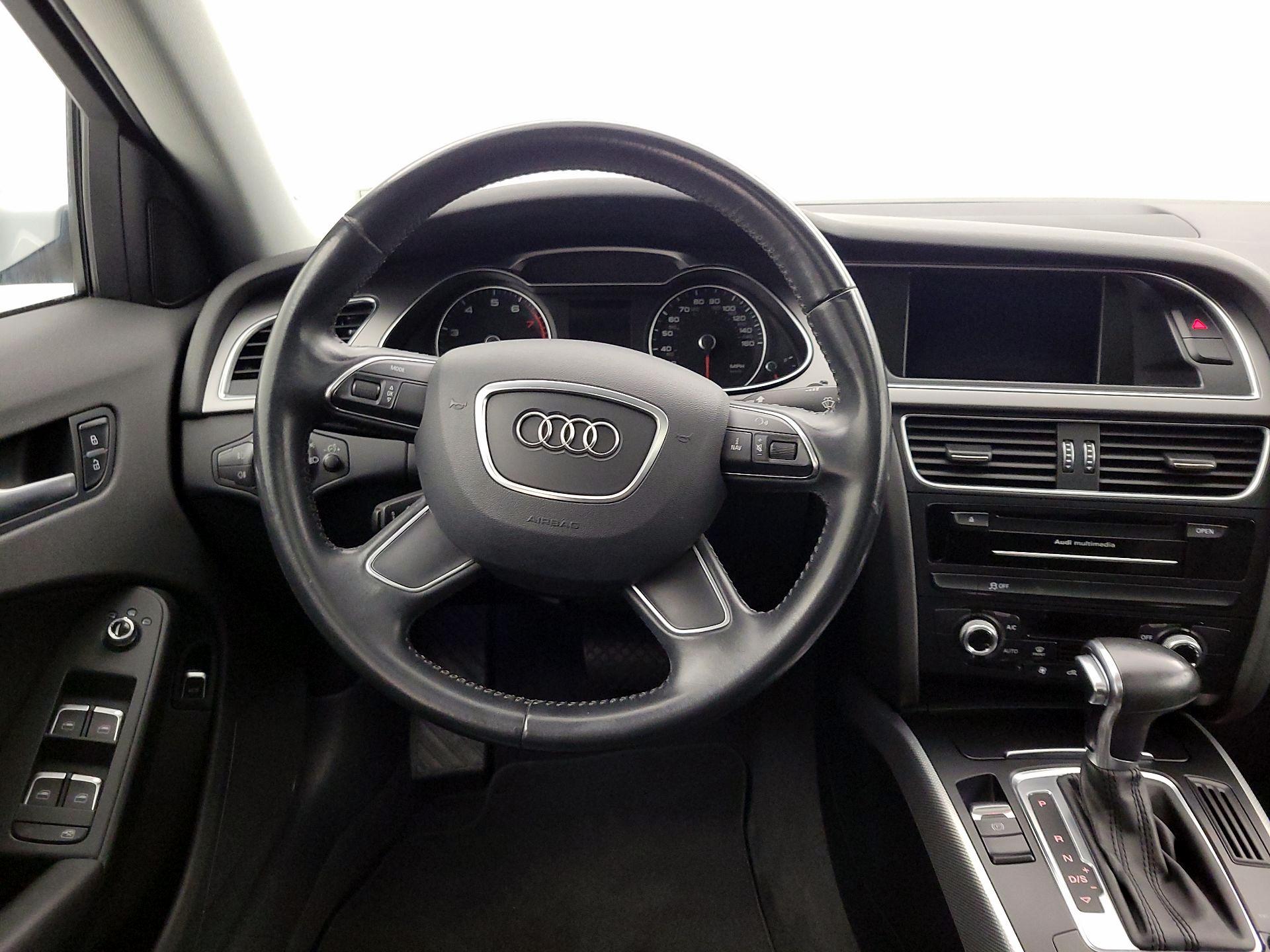 Thumbnail: 2015 Audi A4 - 10