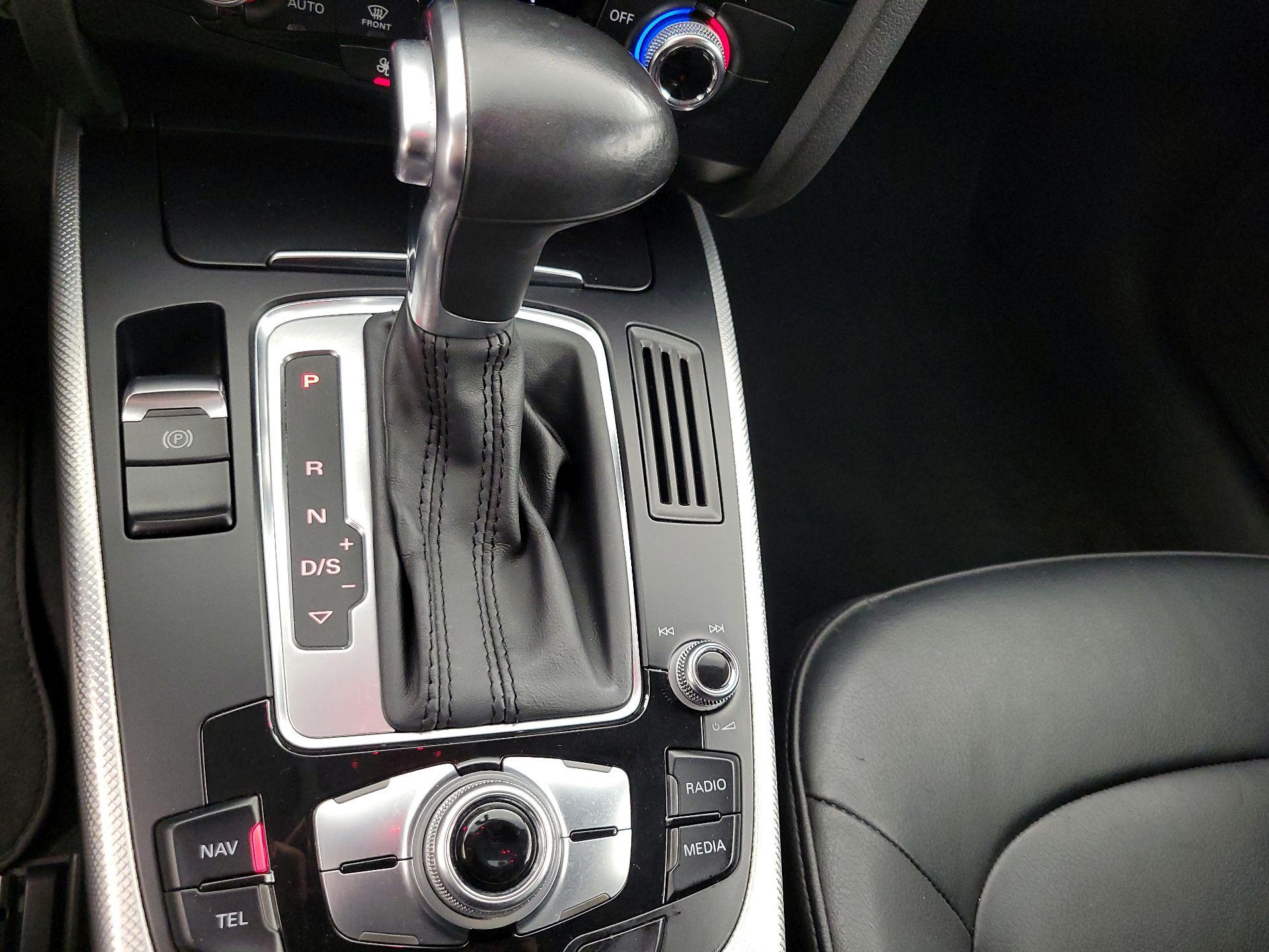 Thumbnail: 2015 Audi A4 - 16